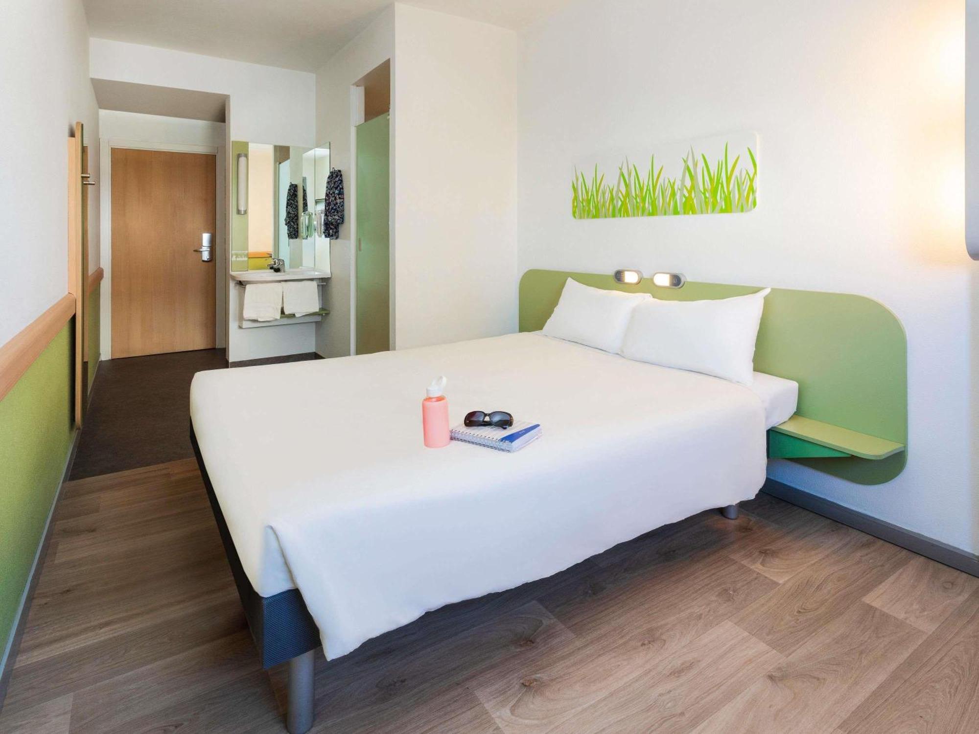 Classic Double Room