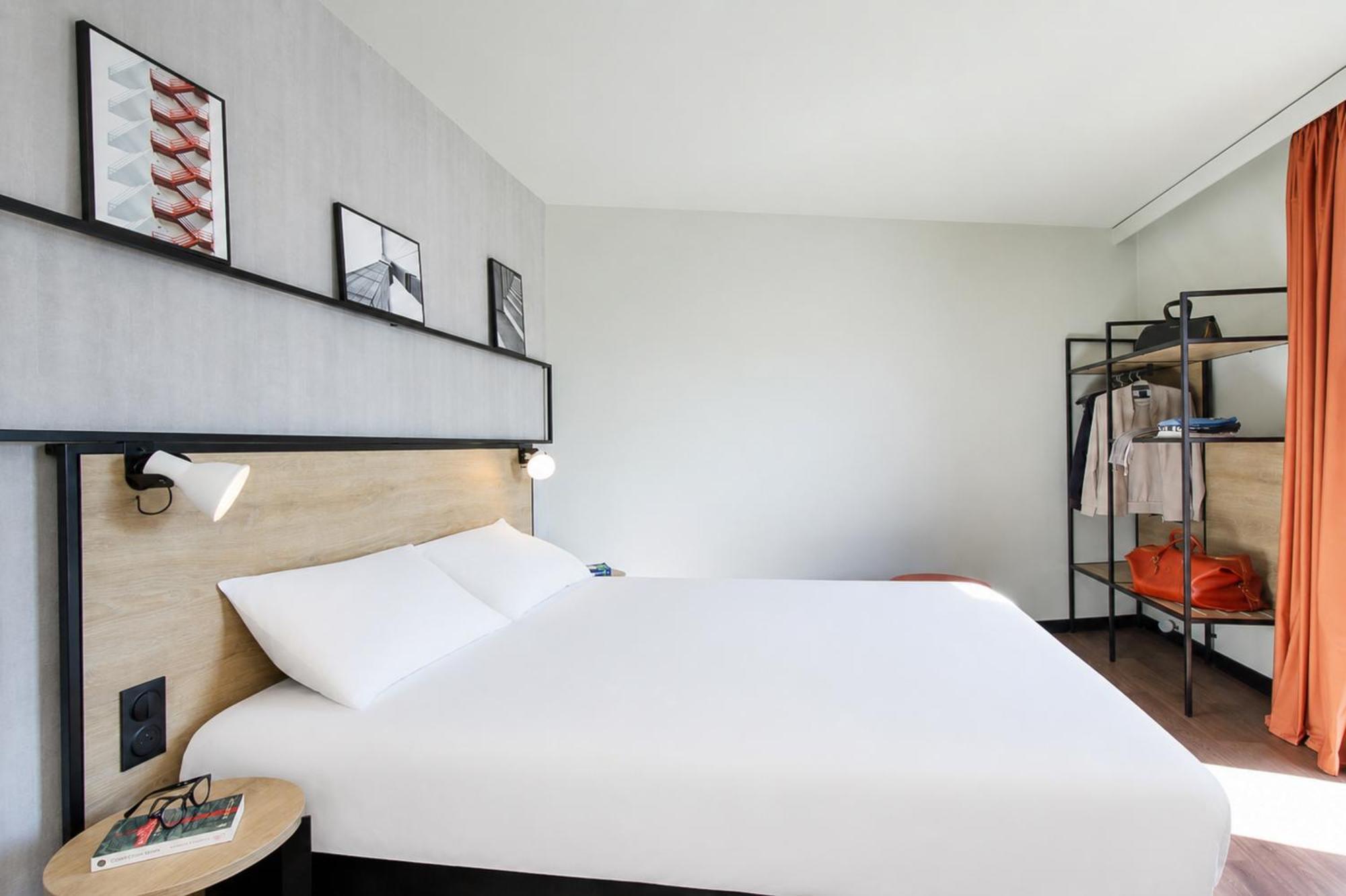 Triple Room with One Double Bed and One Sofa Bed