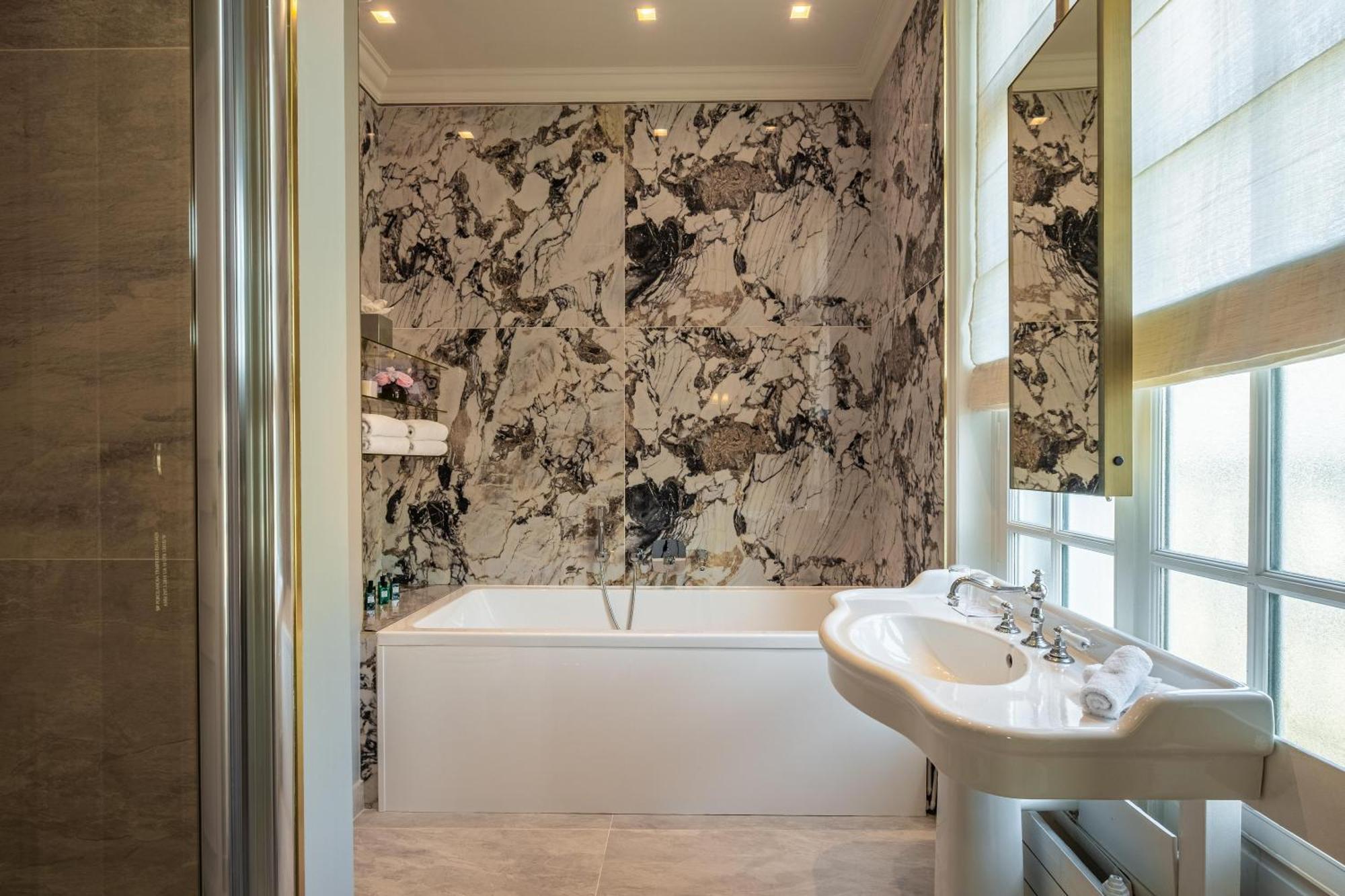 Prestige Suite