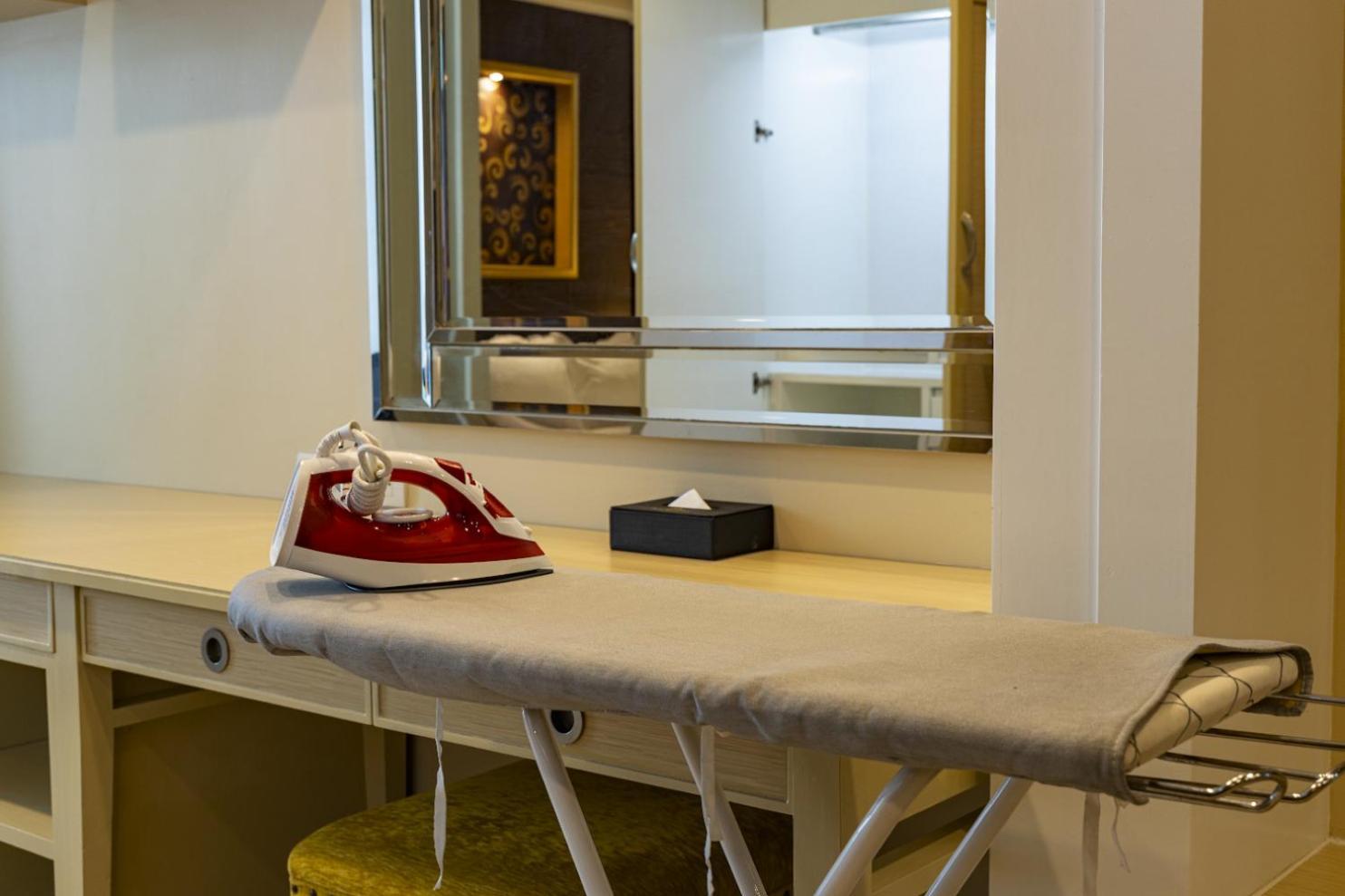 Grand One Bedroom Suite