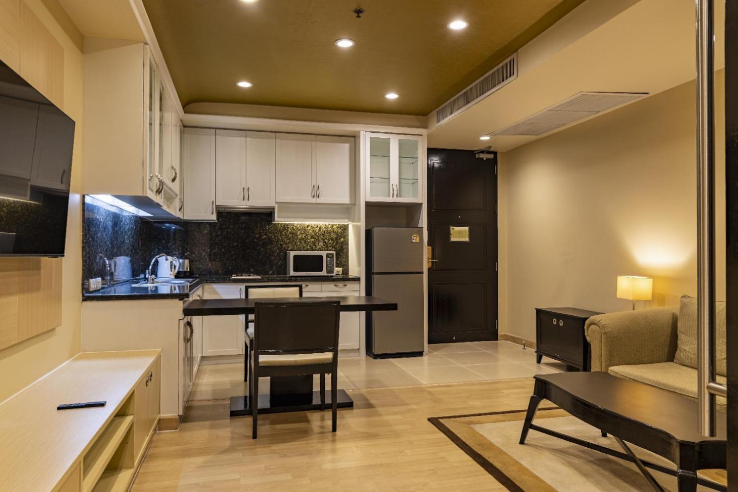 Grand One Bedroom Suite