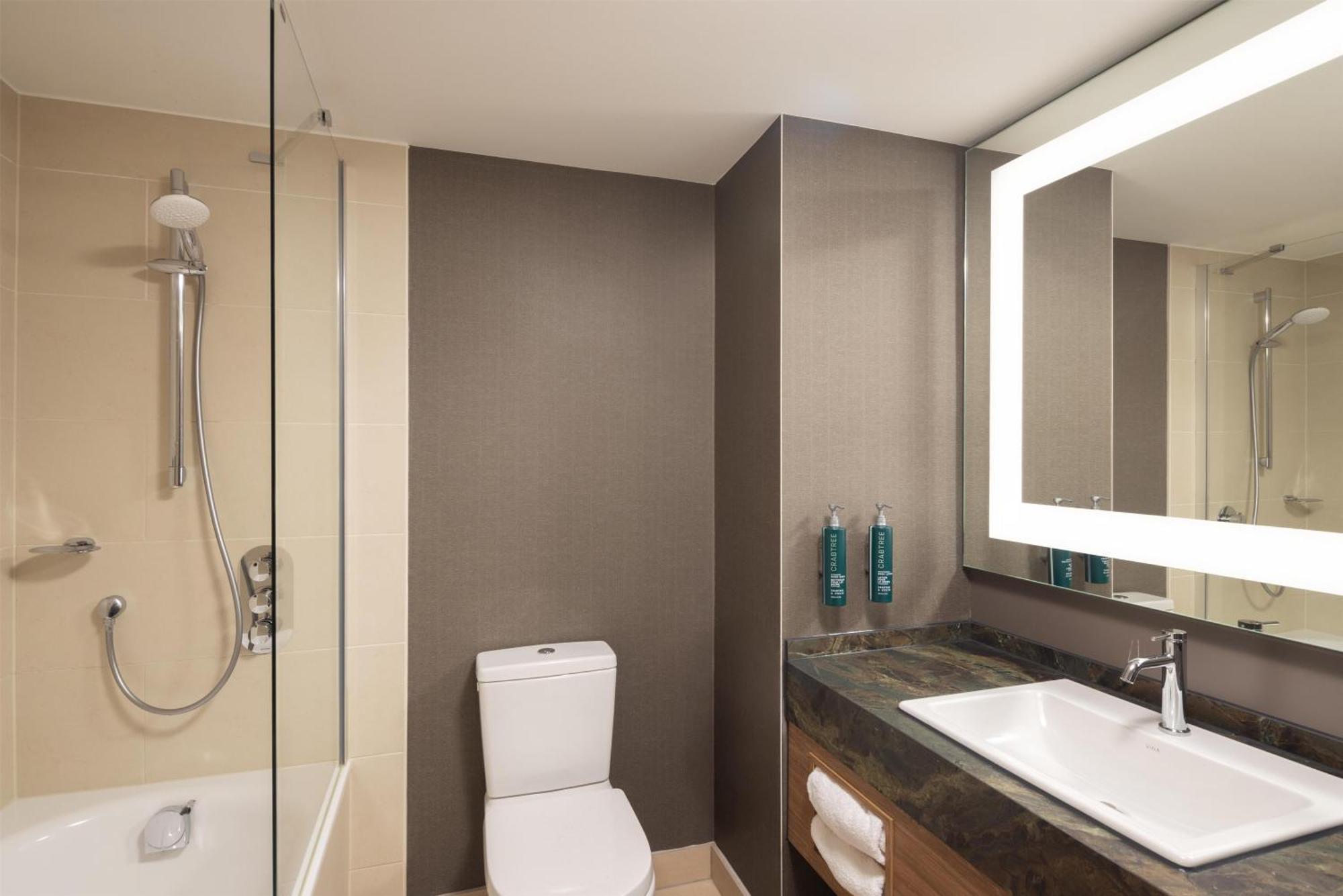 Premium King Room