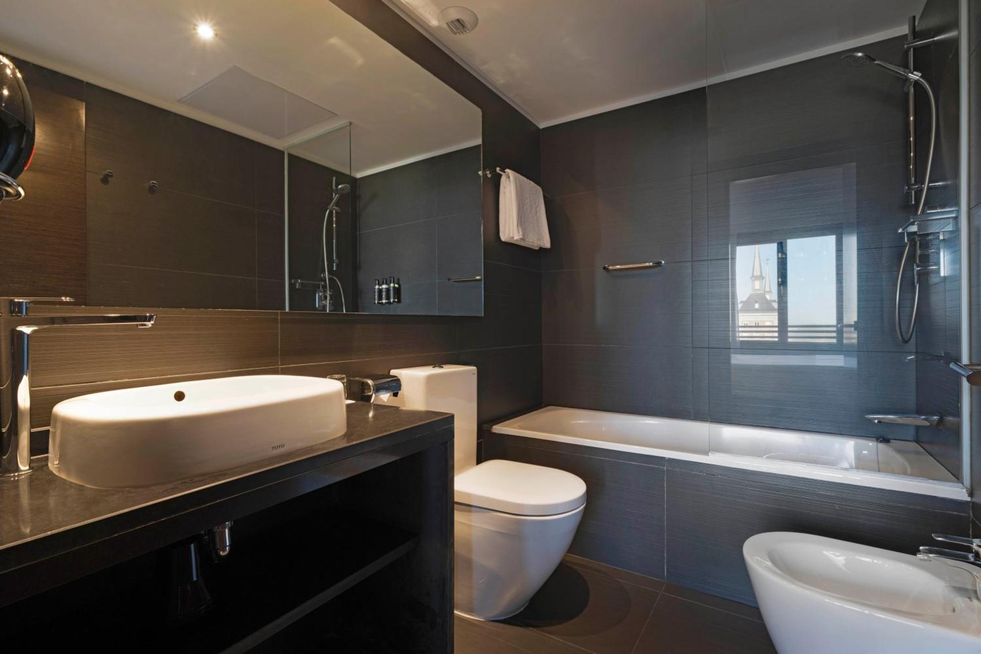 Double or Twin Room Extra Bed