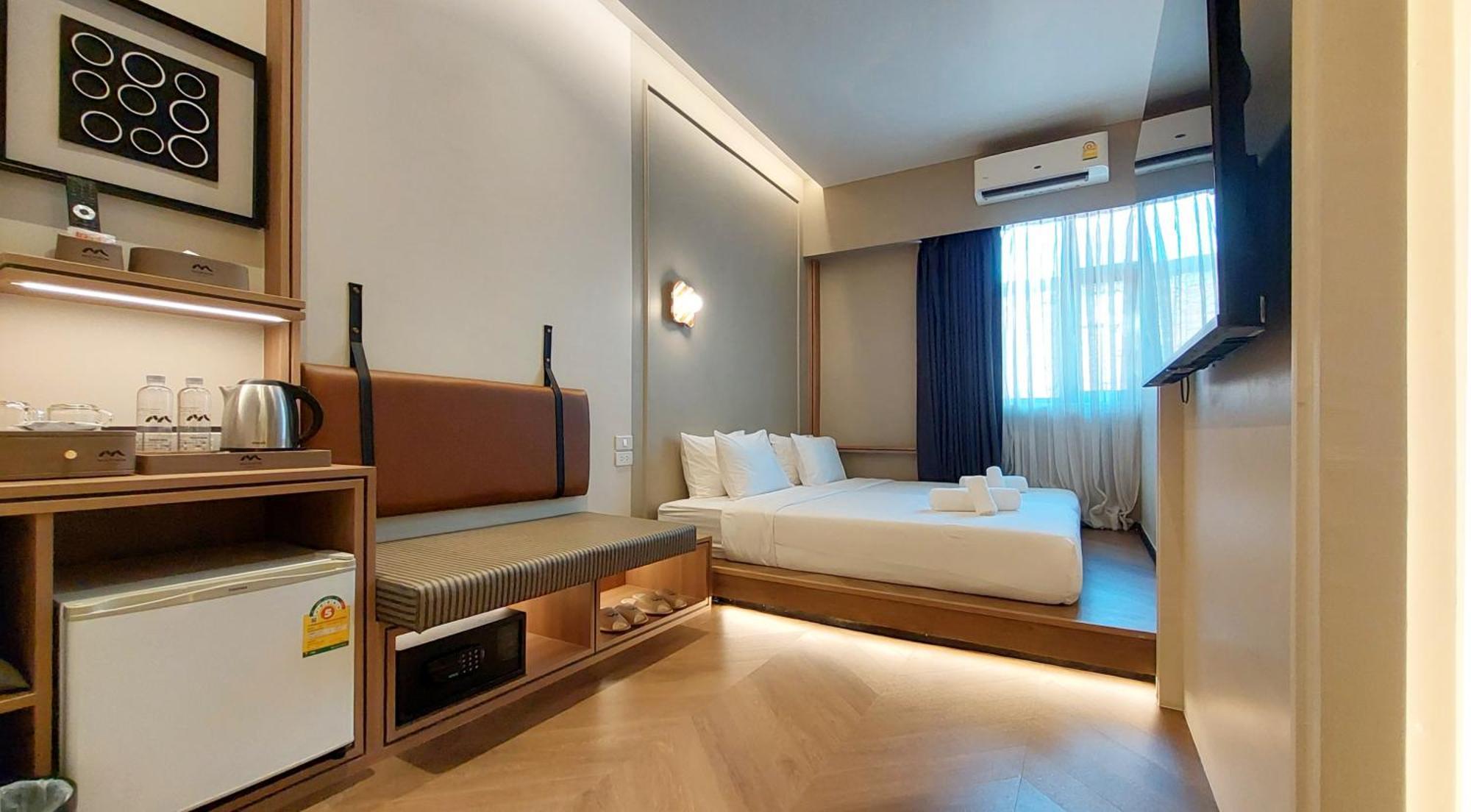Premier King or Twin Bed
