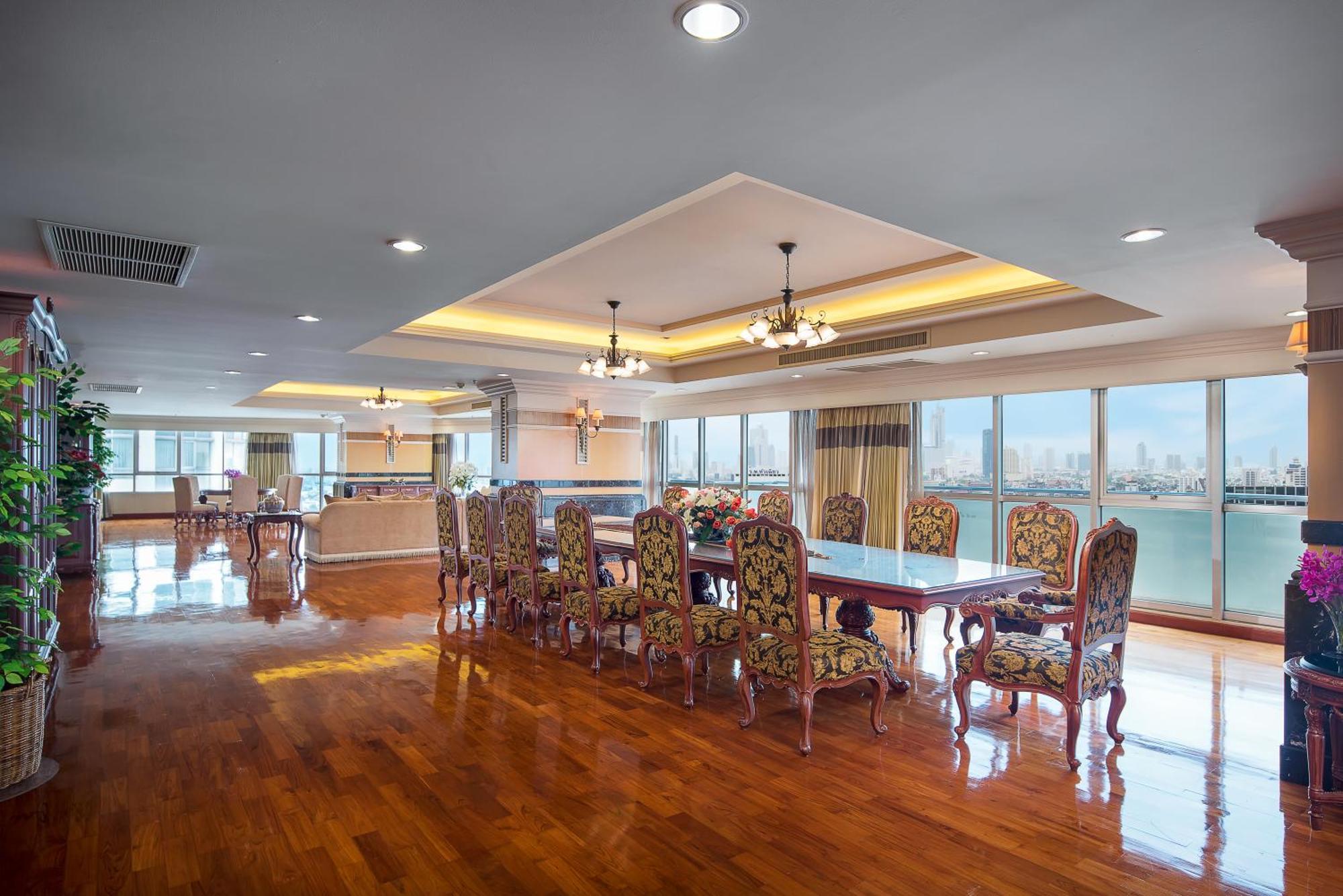 Presidential Suite