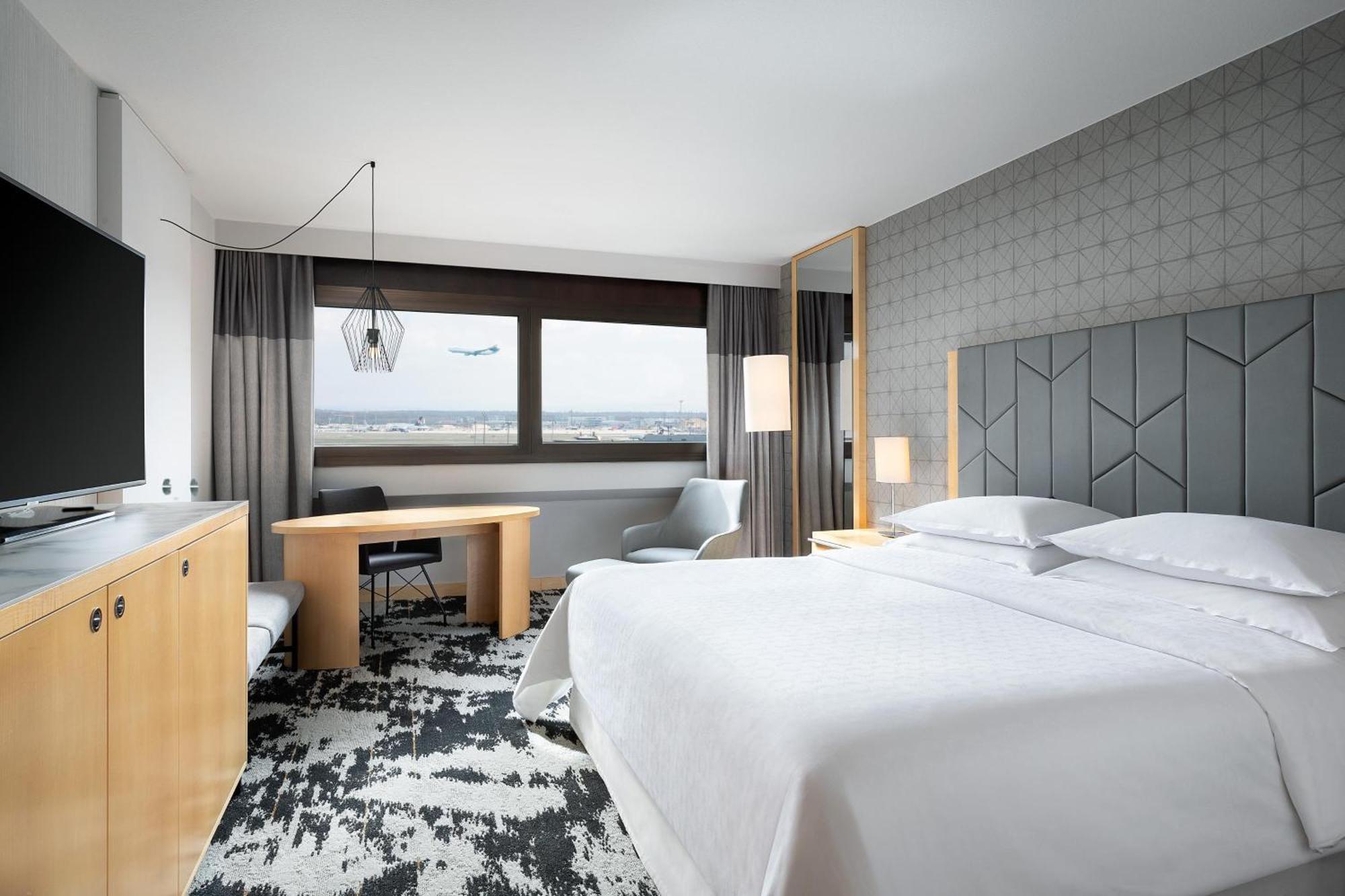 Deluxe Kamer, Gastenkamer, 1 Kingsize Bed of 1 Queensize Bed
