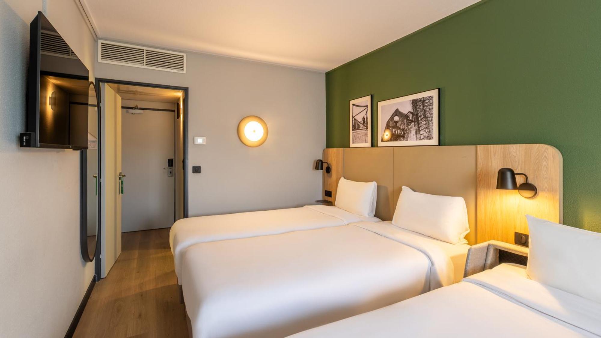 Standaard Kamer met 3 Eenpersoonsbedden