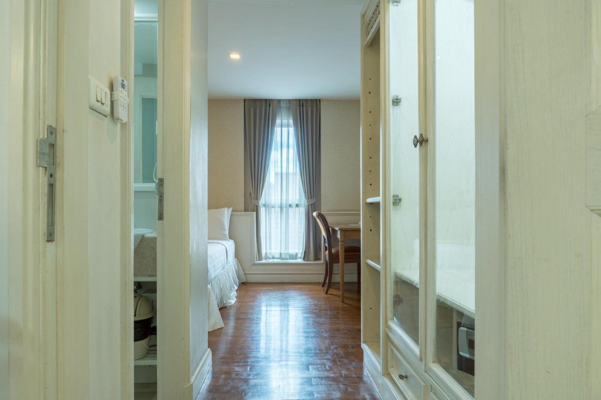 One-Bedroom Suite