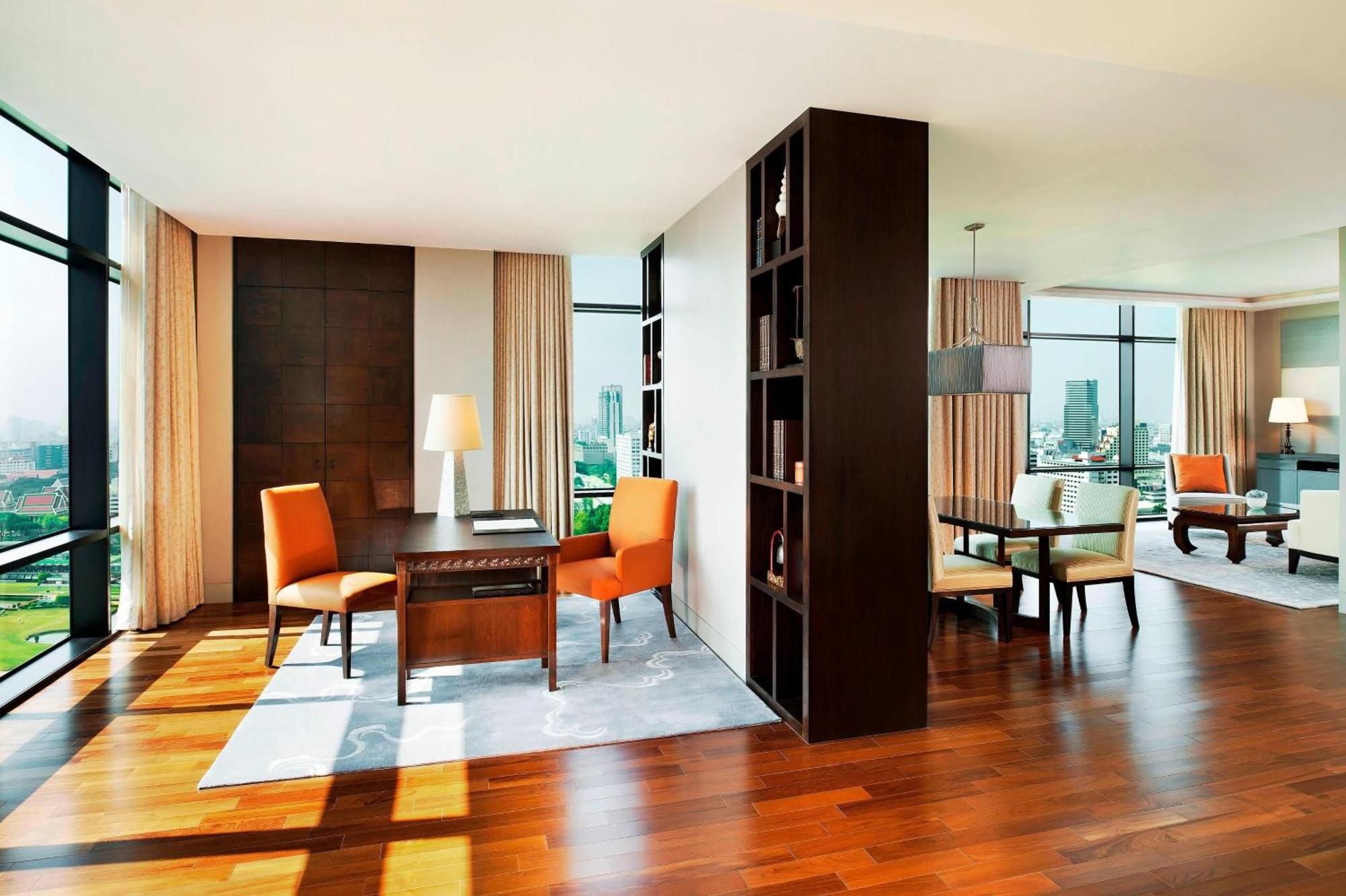 Grand Astor Suite 1 Bedroom Suite Golf course view Corner room High floor