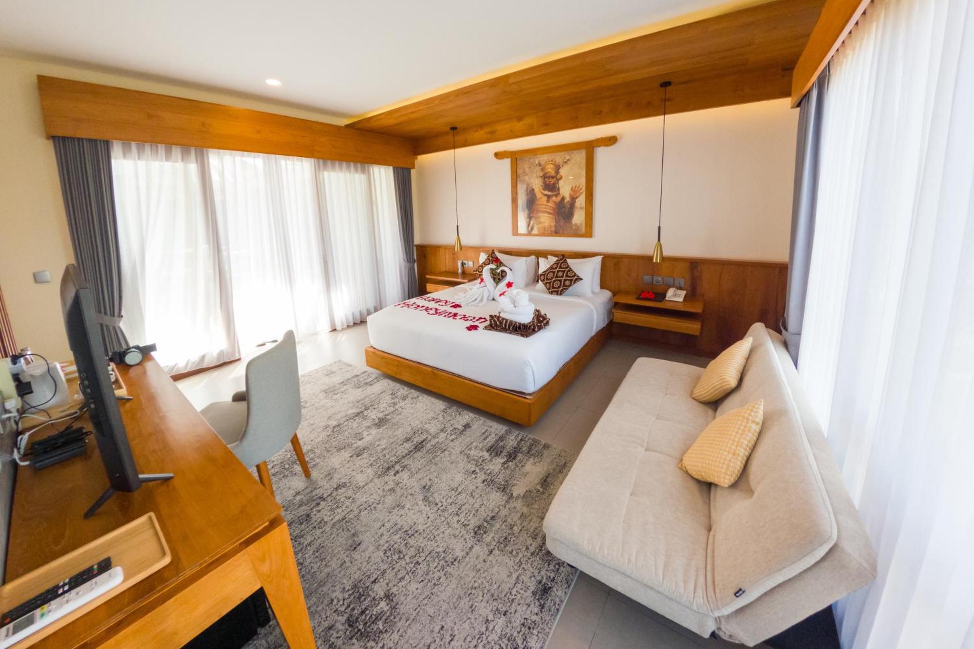 Deluxe Suite