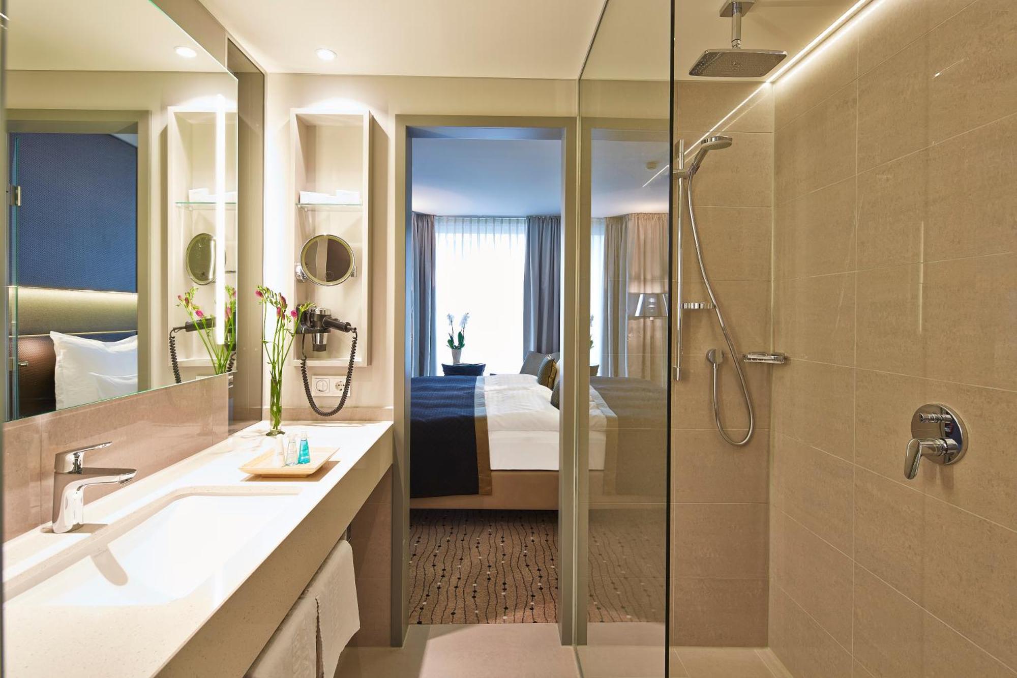 Superior Plus Kamer