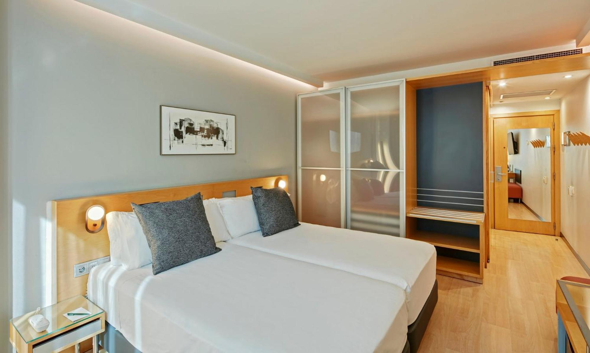 Classic Tweepersoonskamer met 2 Aparte Bedden