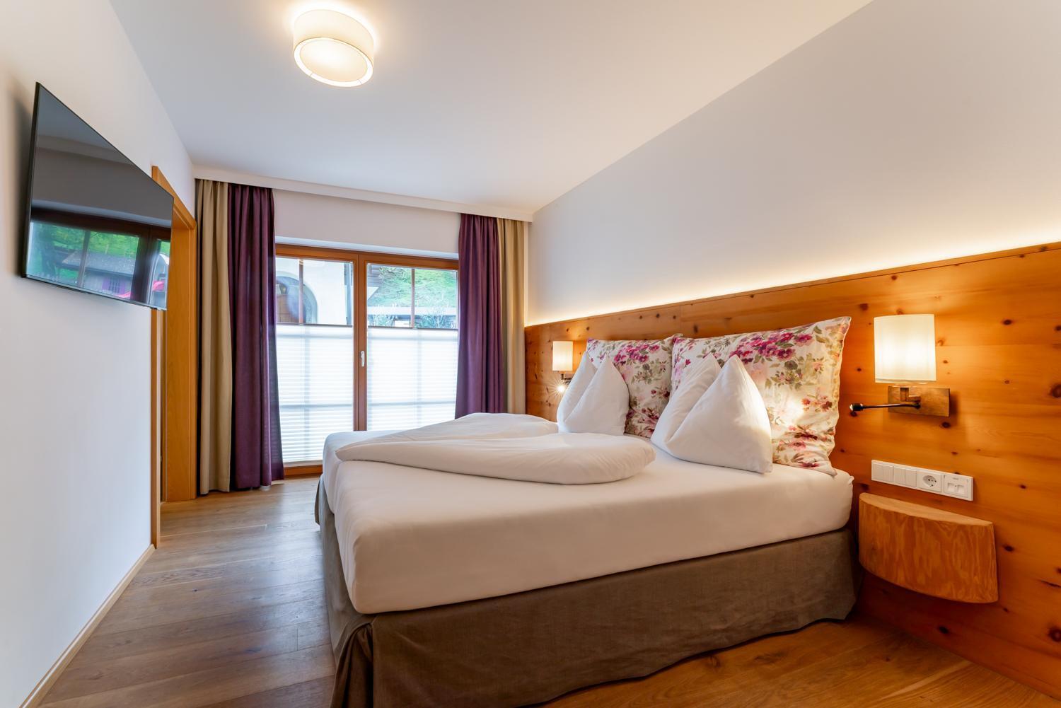 Comfort One-Bedroom Suite Terrace