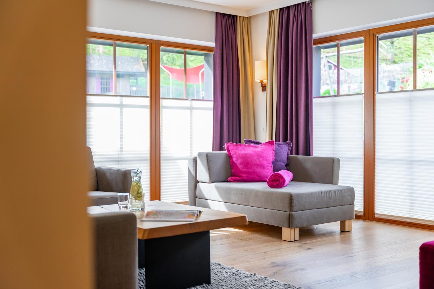Comfort One-Bedroom Suite Terrace
