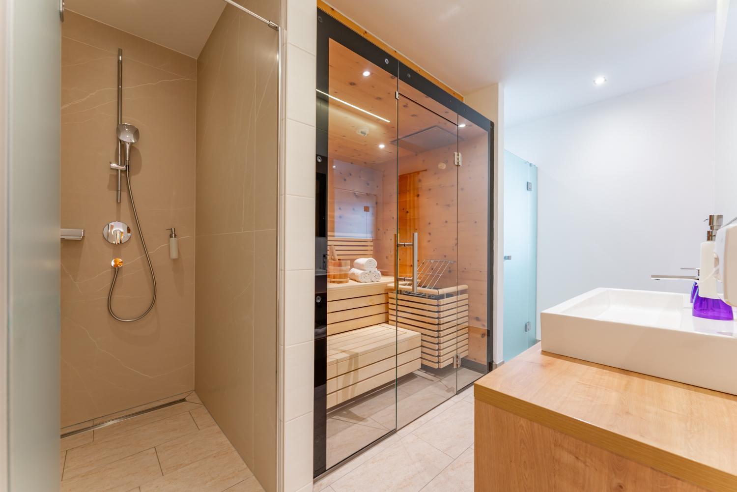 Deluxe One-Bedroom Suite Balcony