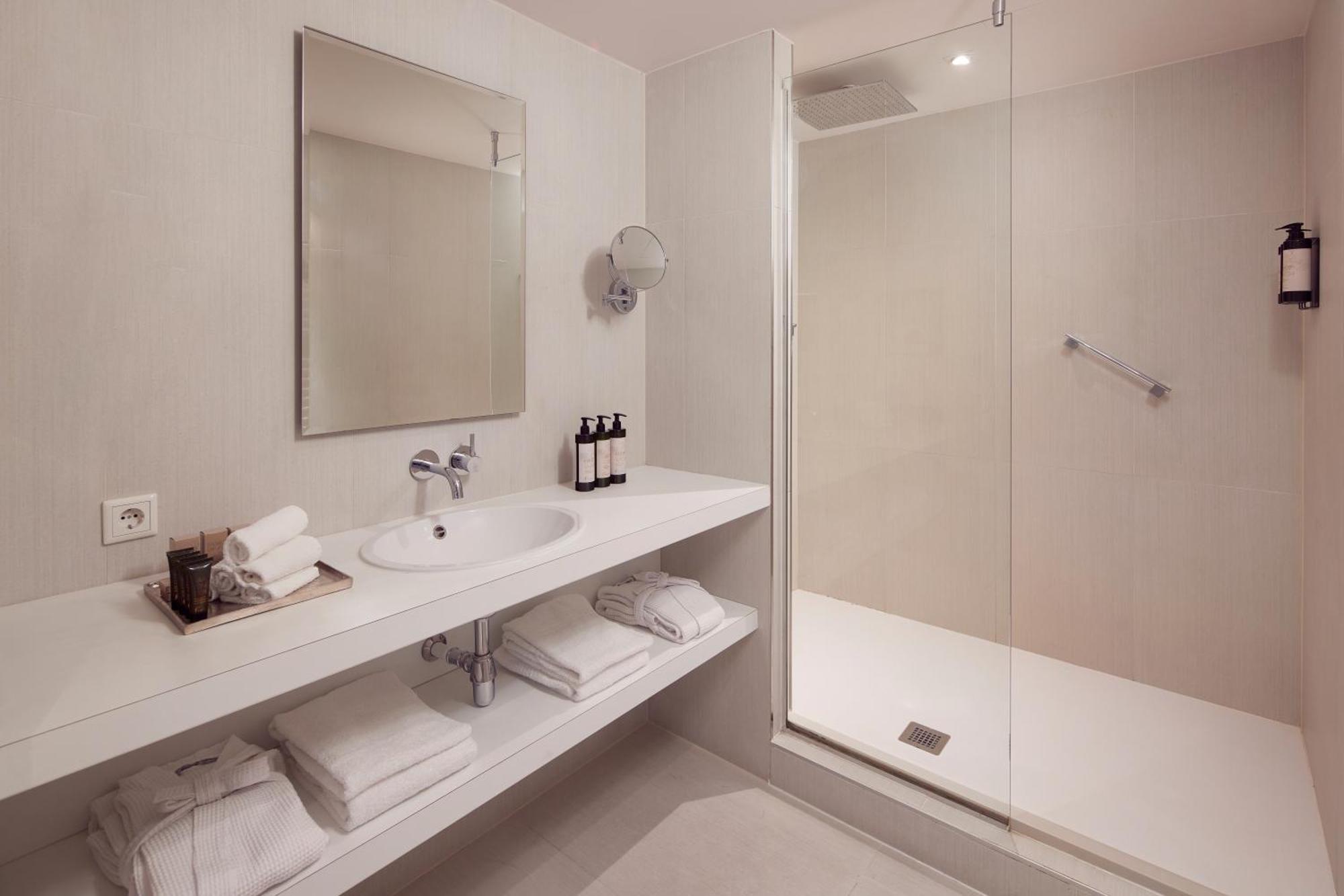 Amethyst Quartz Suite