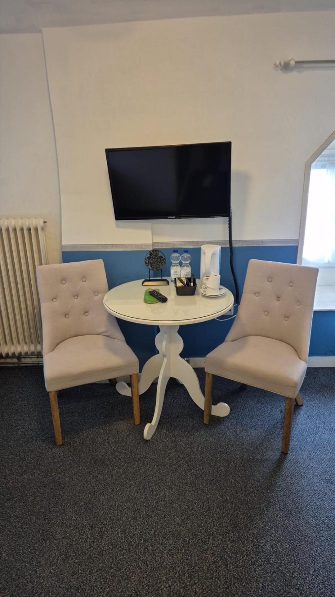 Tweepersoonskamer met 2 Aparte Bedden