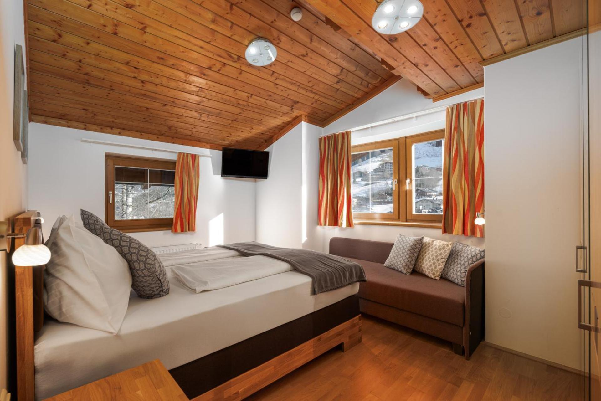 Large Two-Bedroom Apartment
