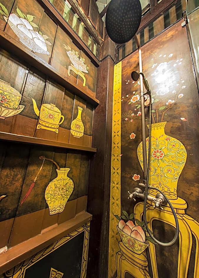 Double Room Balcony Golden Crane Non-Smoking