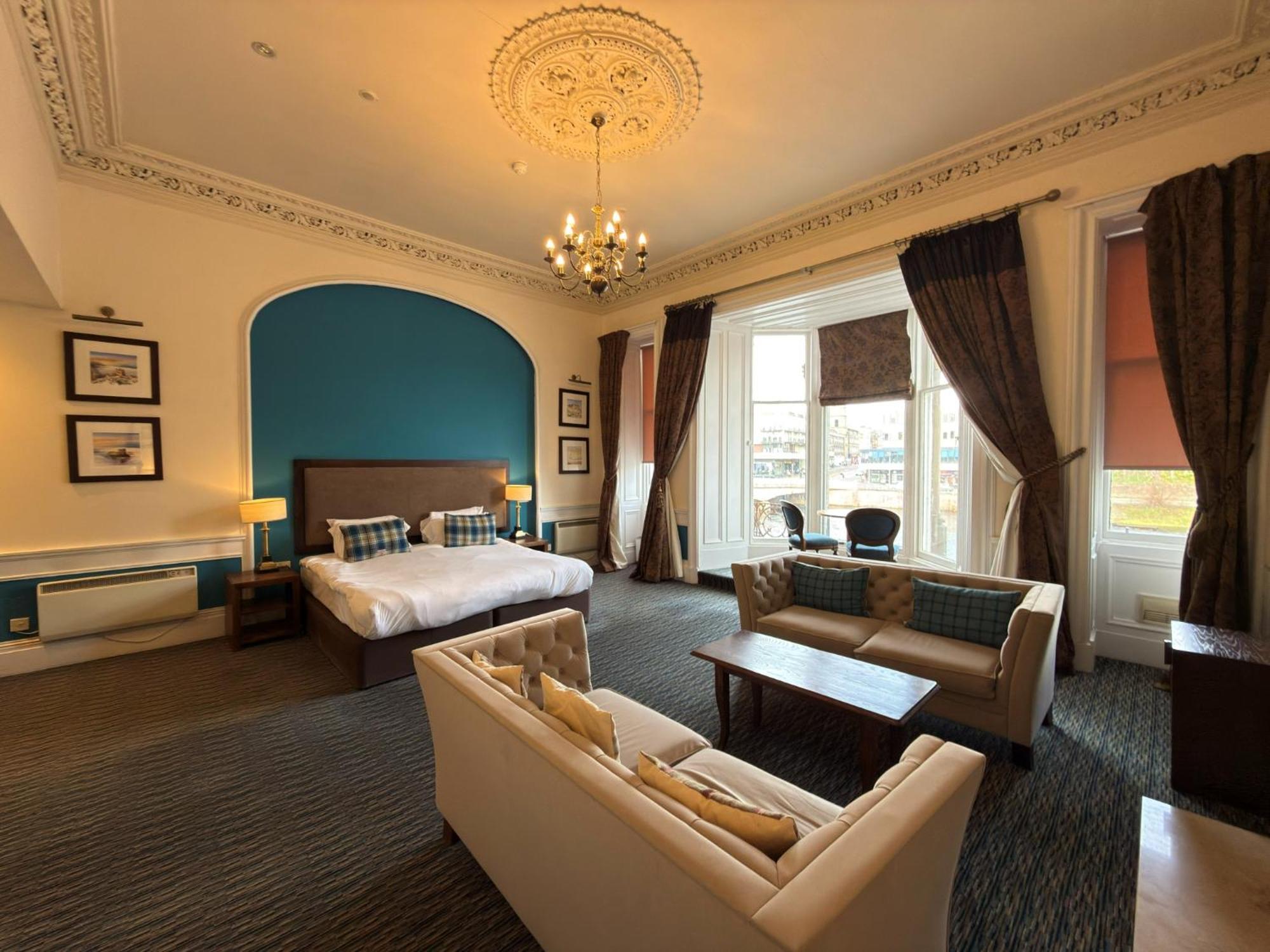 Suite River View