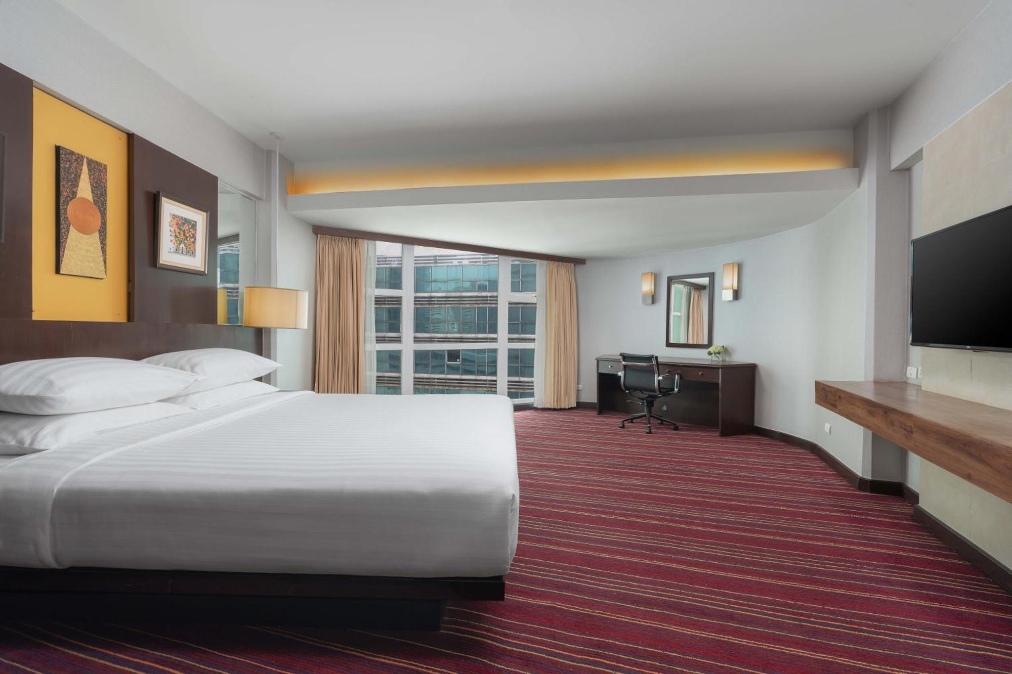 Superior Suite Double Bed Sky Wing