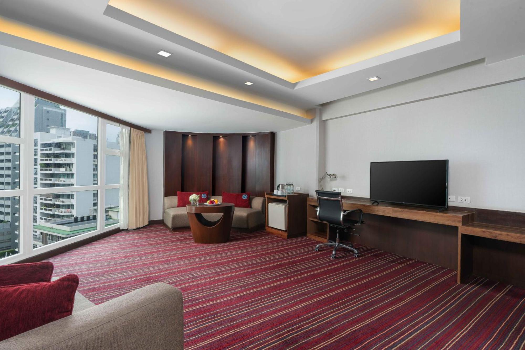 Superior Suite Double Bed Sky Wing