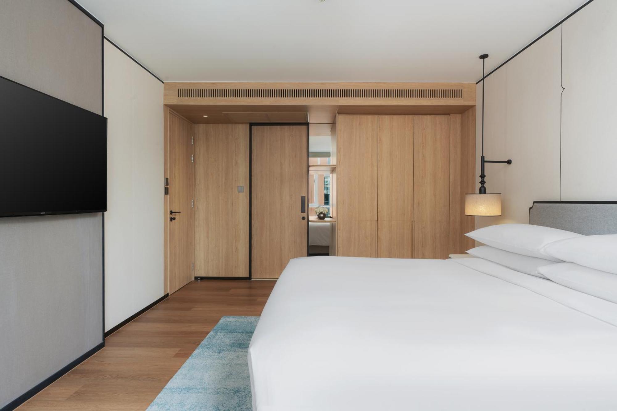 Premium One-Bedroom Suite City View