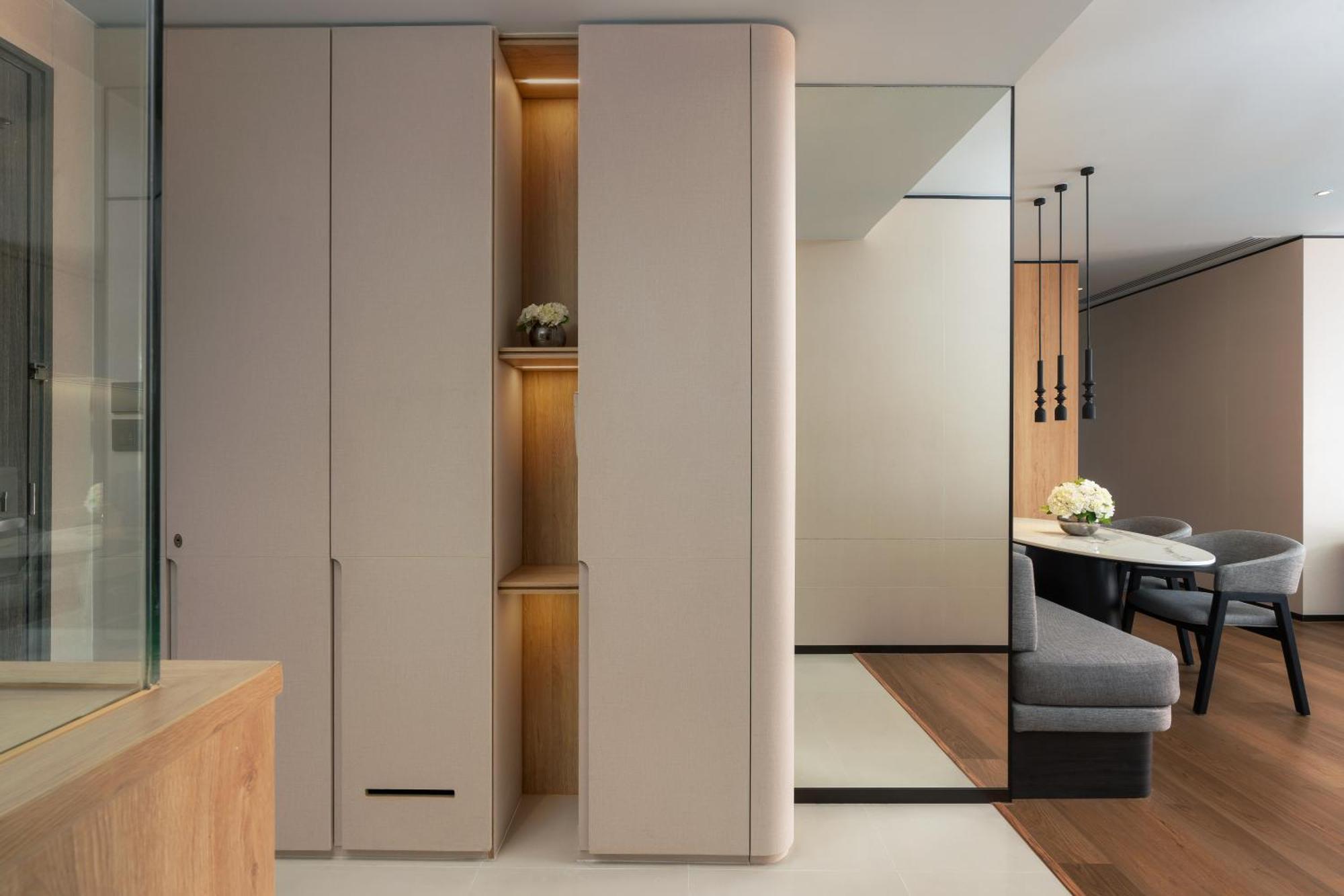Three-Bedroom Suite City View