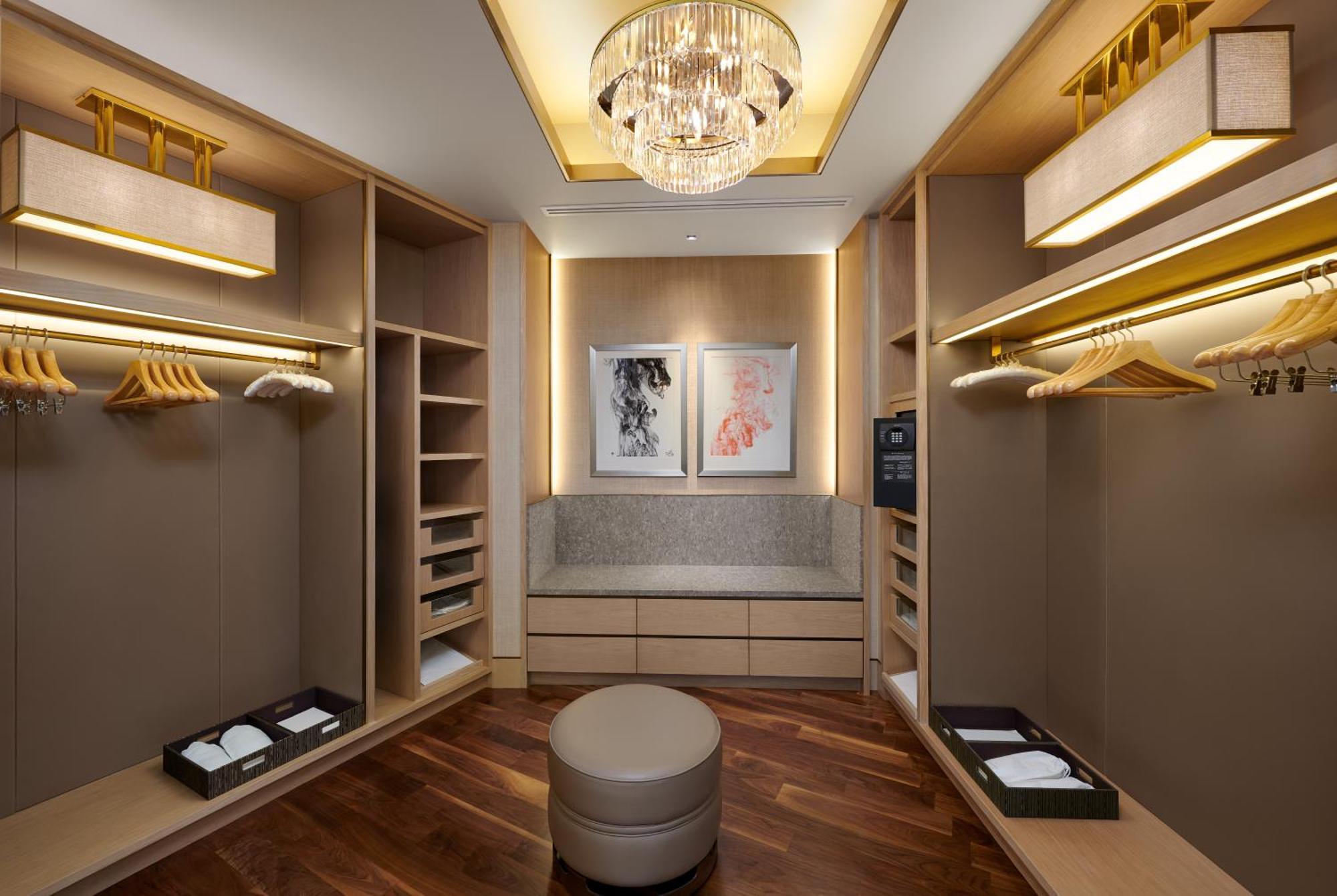 Royal Suite