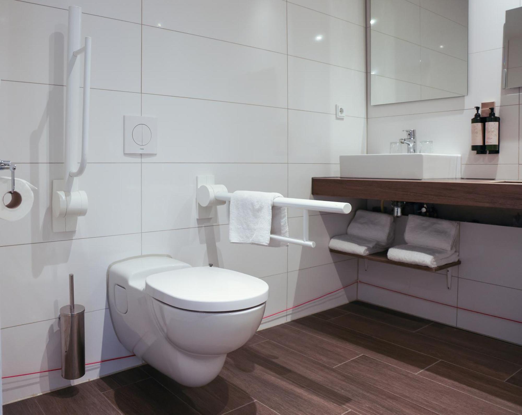 Twin Room Disability Access