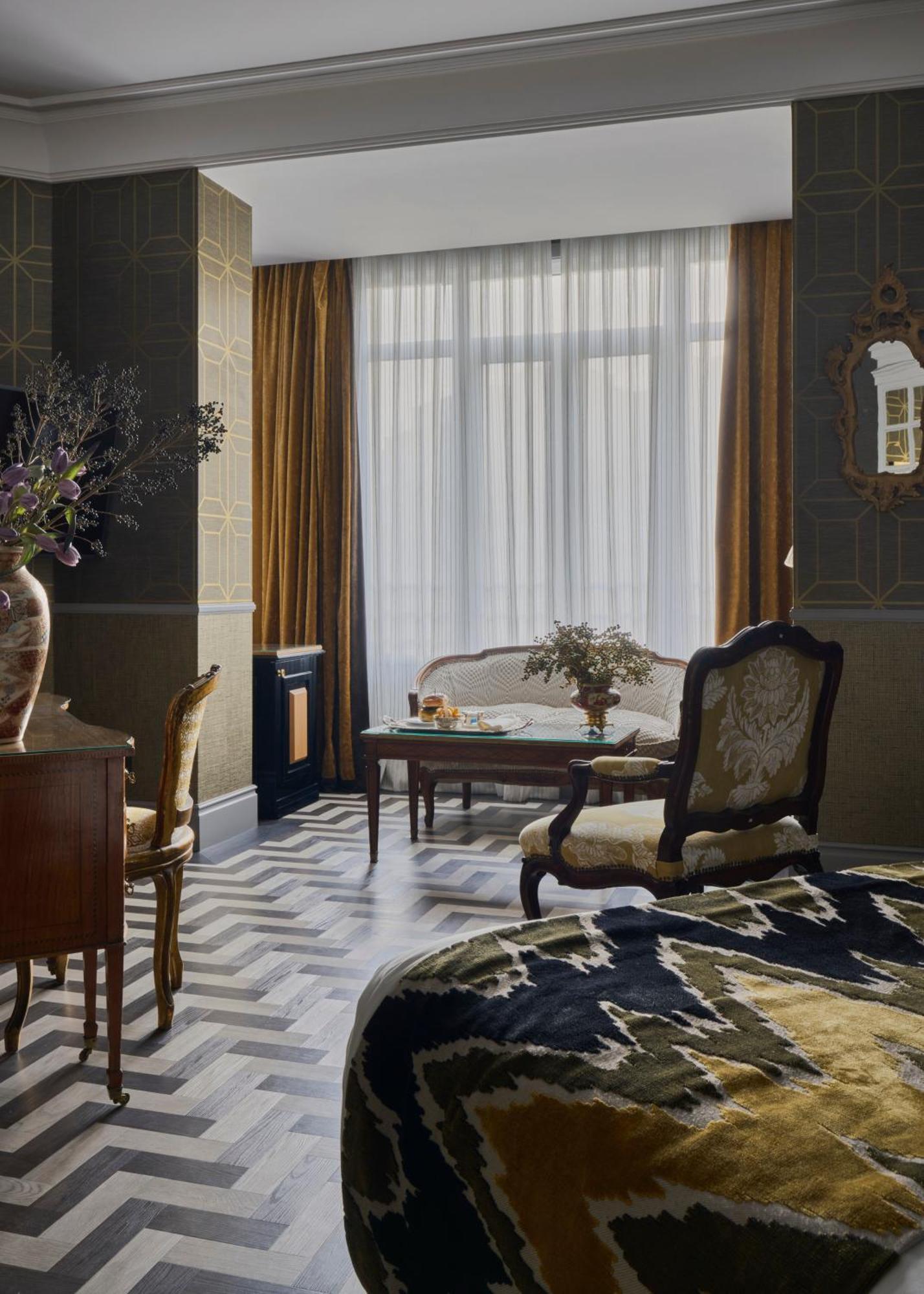 Junior Suite