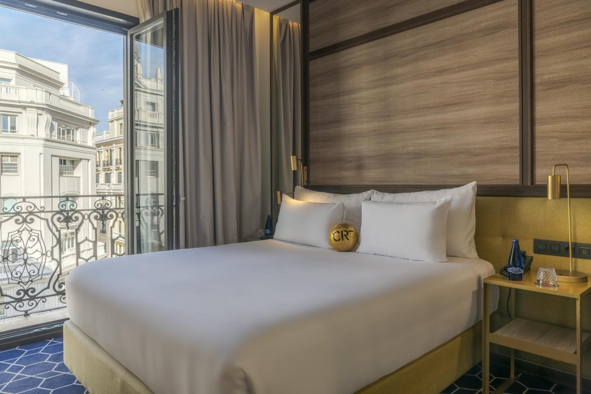 Premium Grand View Balcony