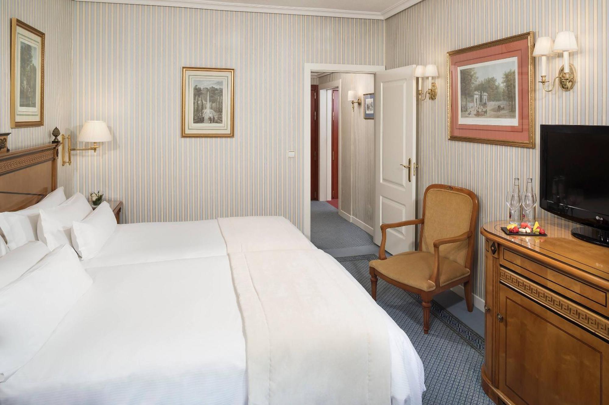 Classic Double or Twin Room