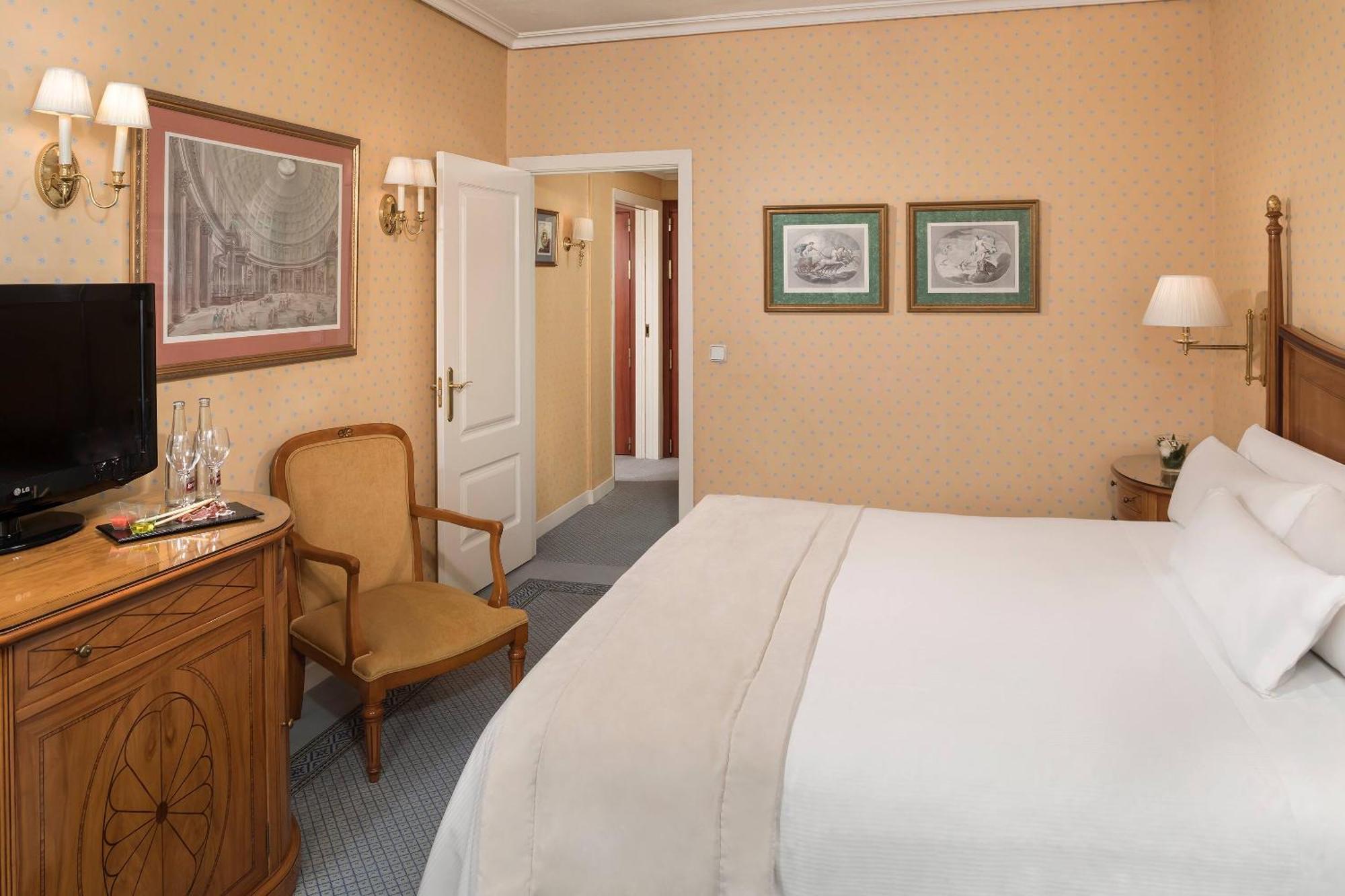 Classic Double or Twin Room