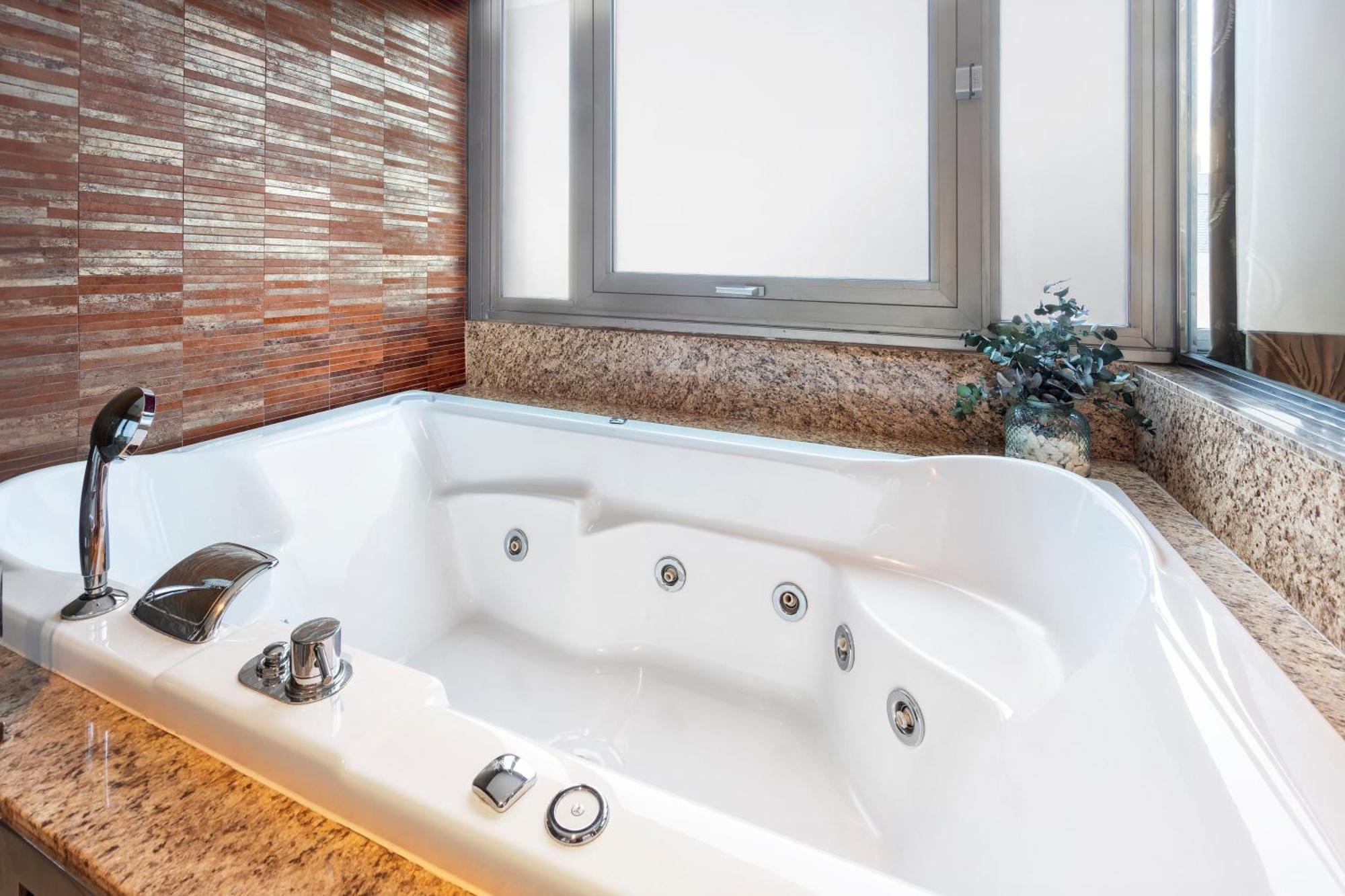 The Level Junior Suite