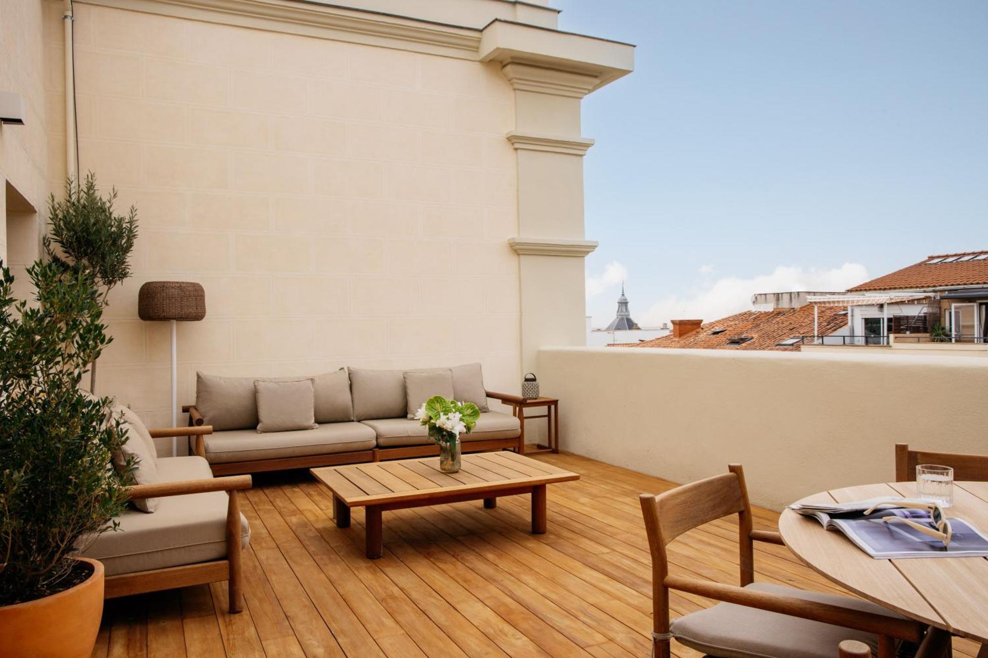 The Artist Junior Suite Terrace Urban Views