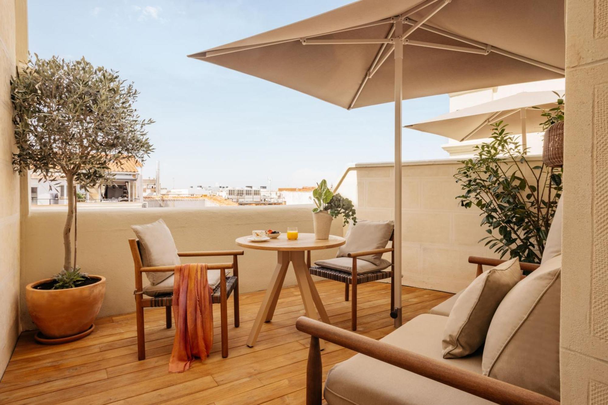 The Fine Arts Suite Terrace