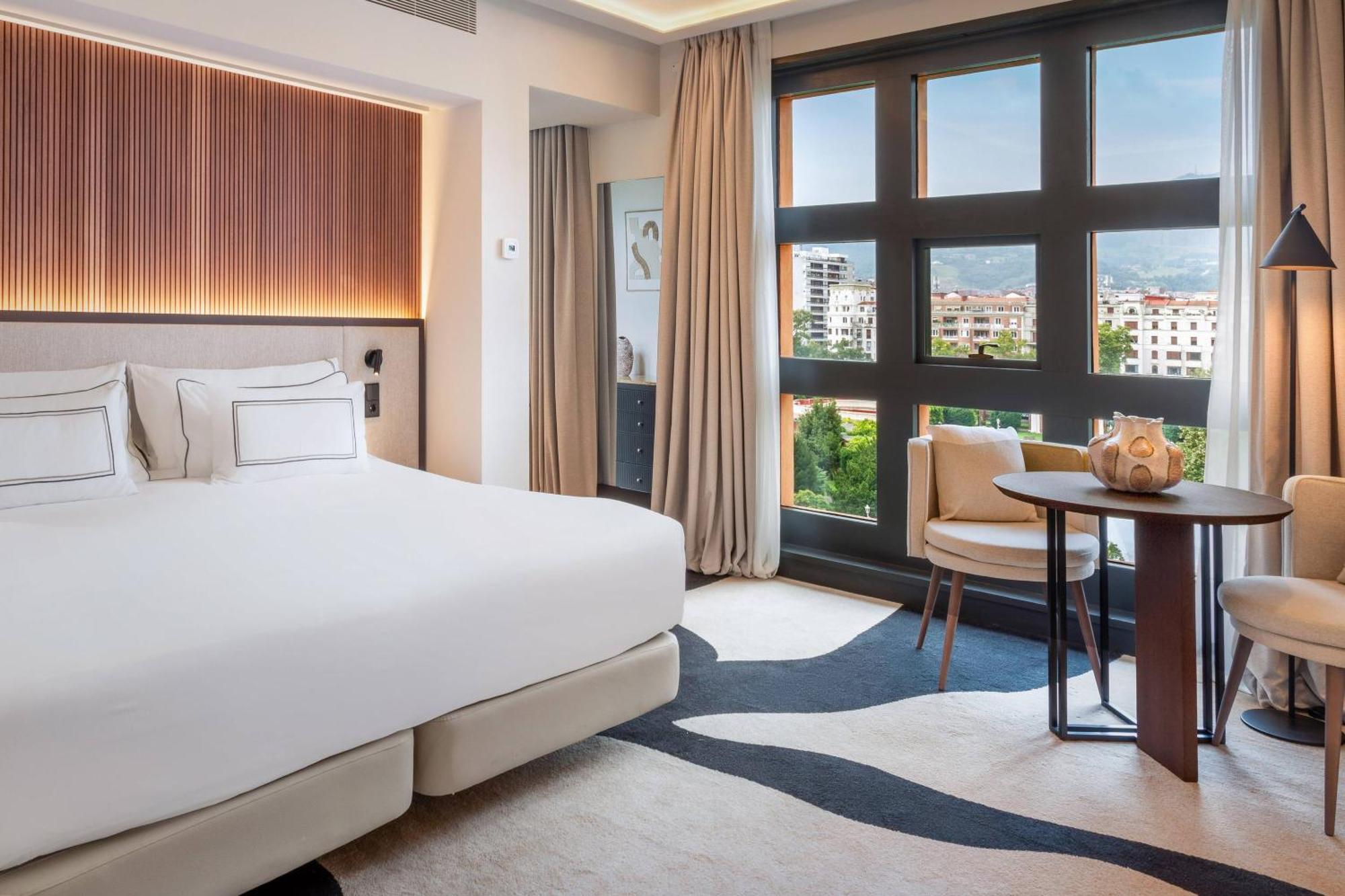 Junior Suite The Level