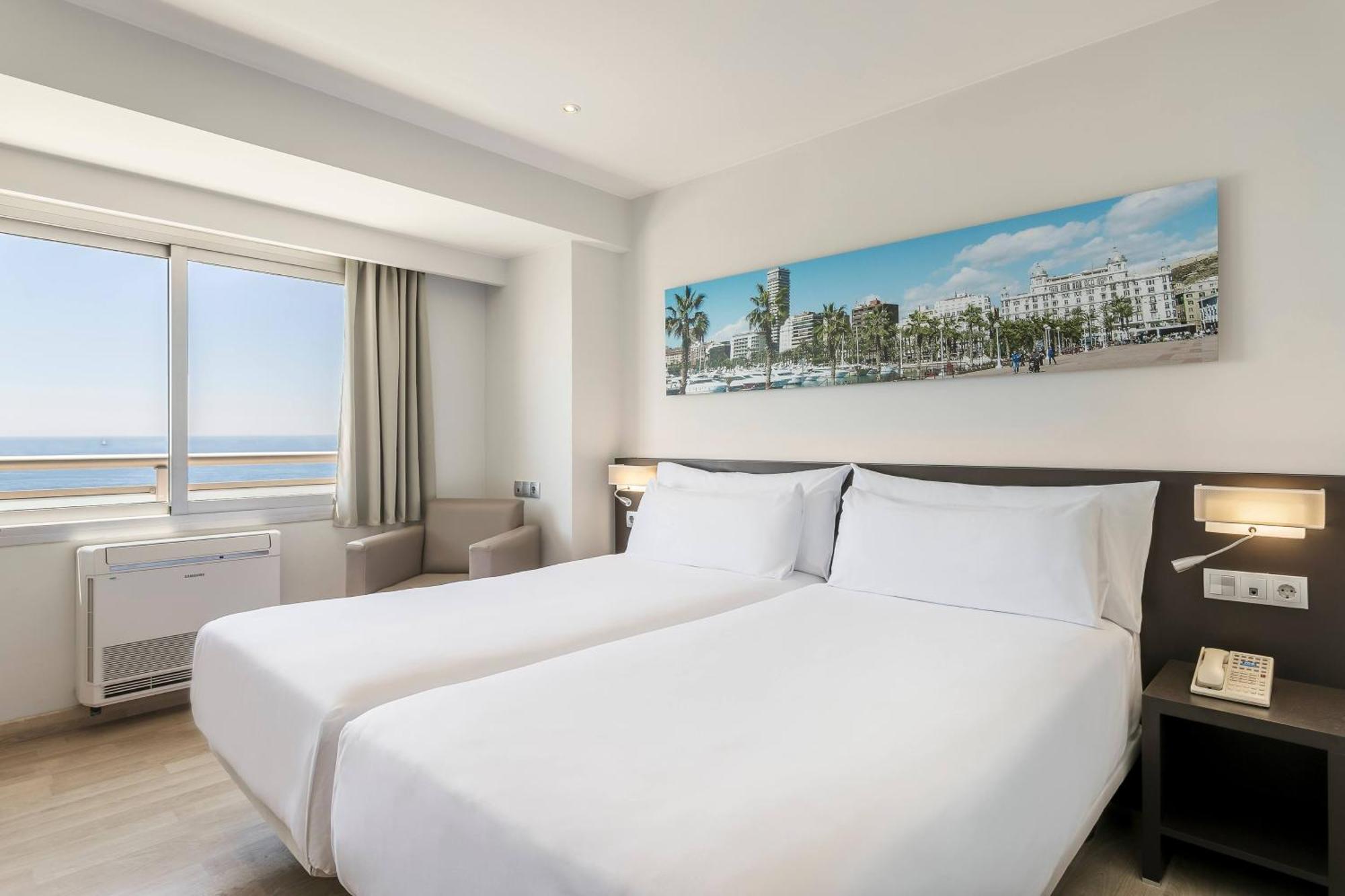 Family Room Sea View