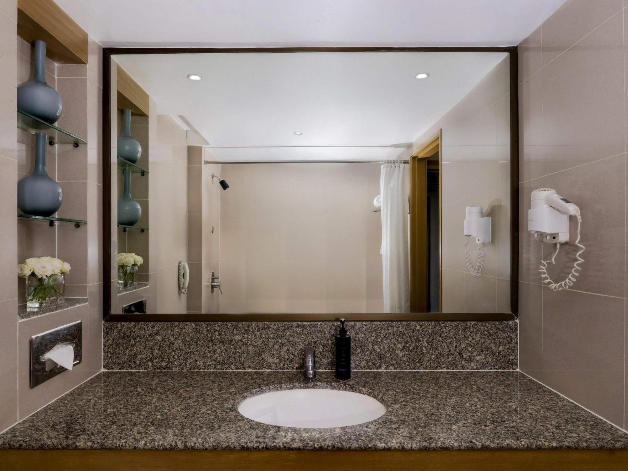 Superior Room 2 Twin Beds on Food Soft Beverage