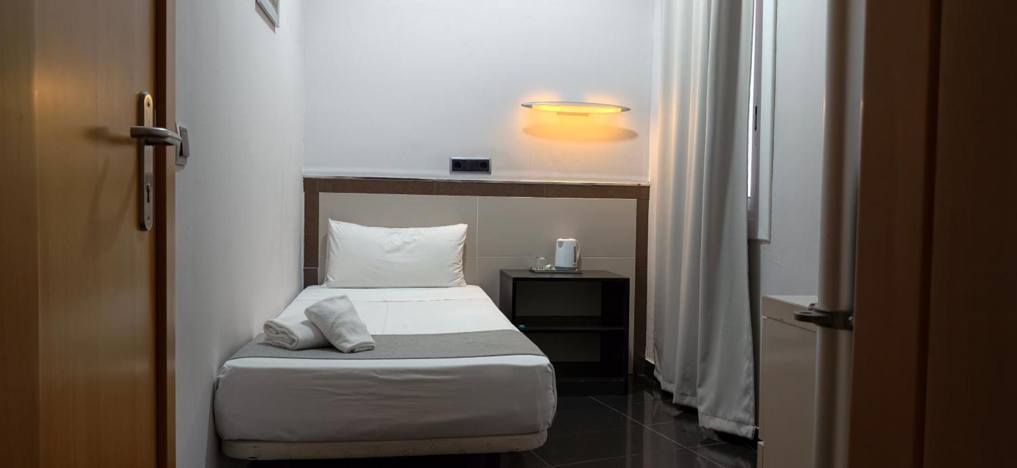 Eenpersoonskamer met Eigen Badkamer