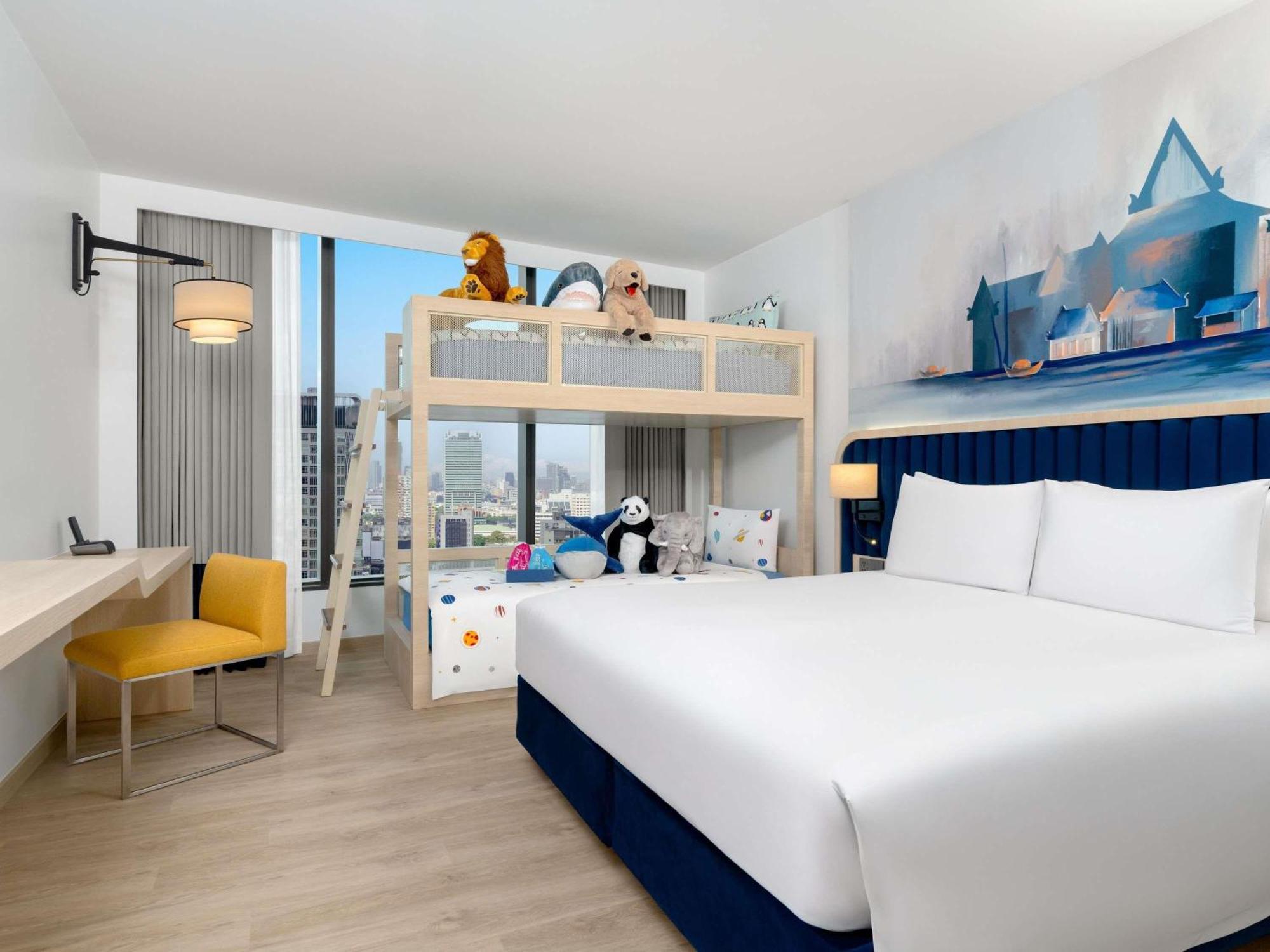 Family Room Bunk Bed City View