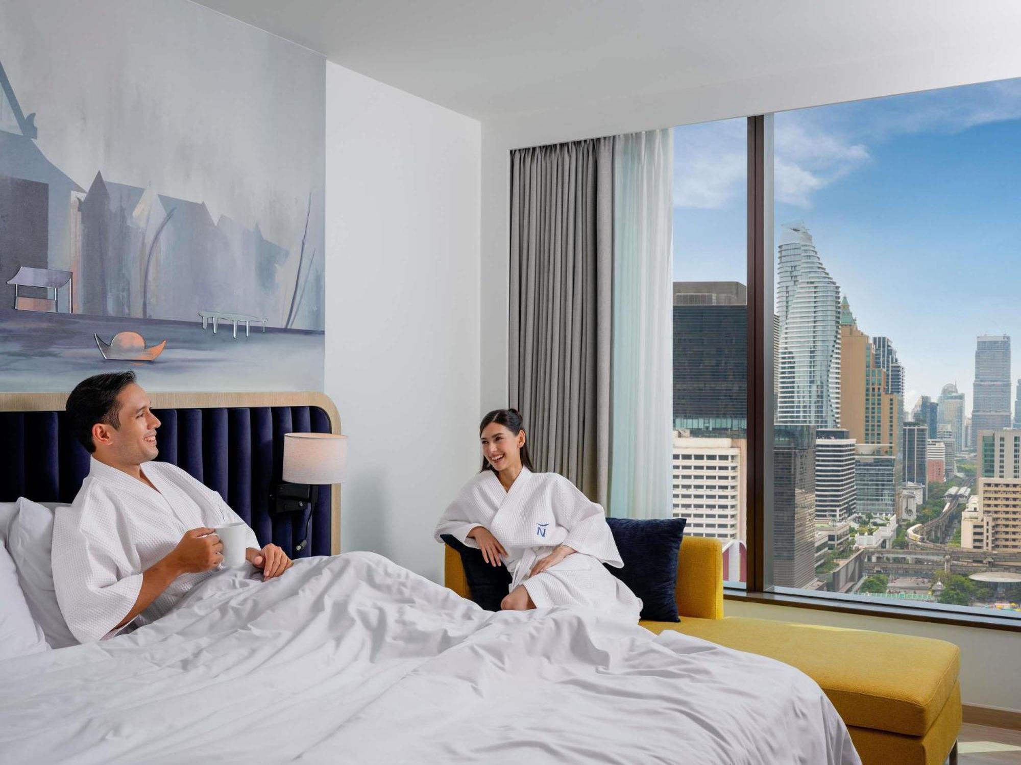 Executive King Room Park View Lounge Access