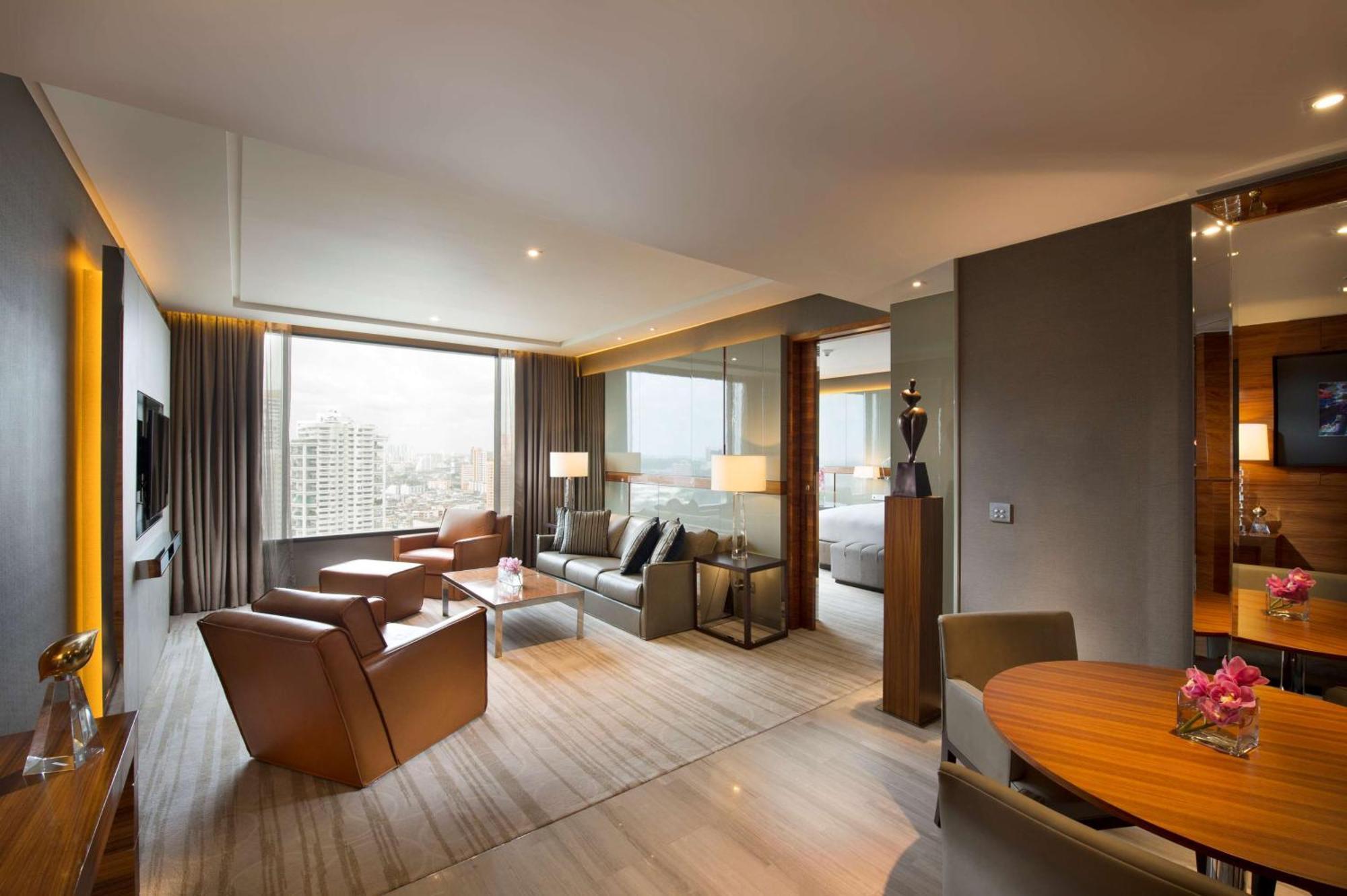Executive King Suite