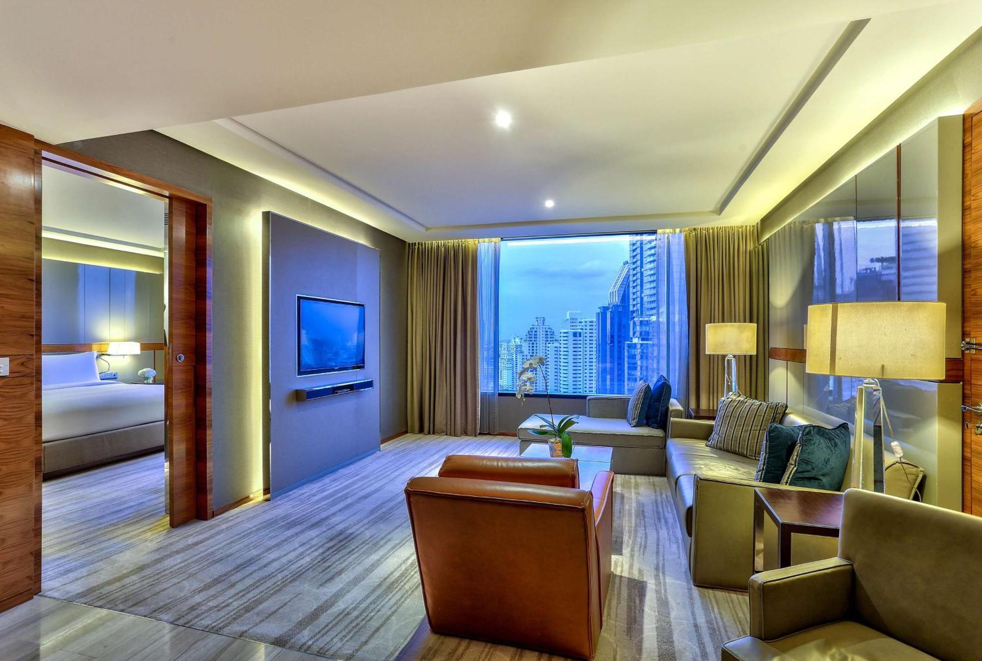 Executive King Suite
