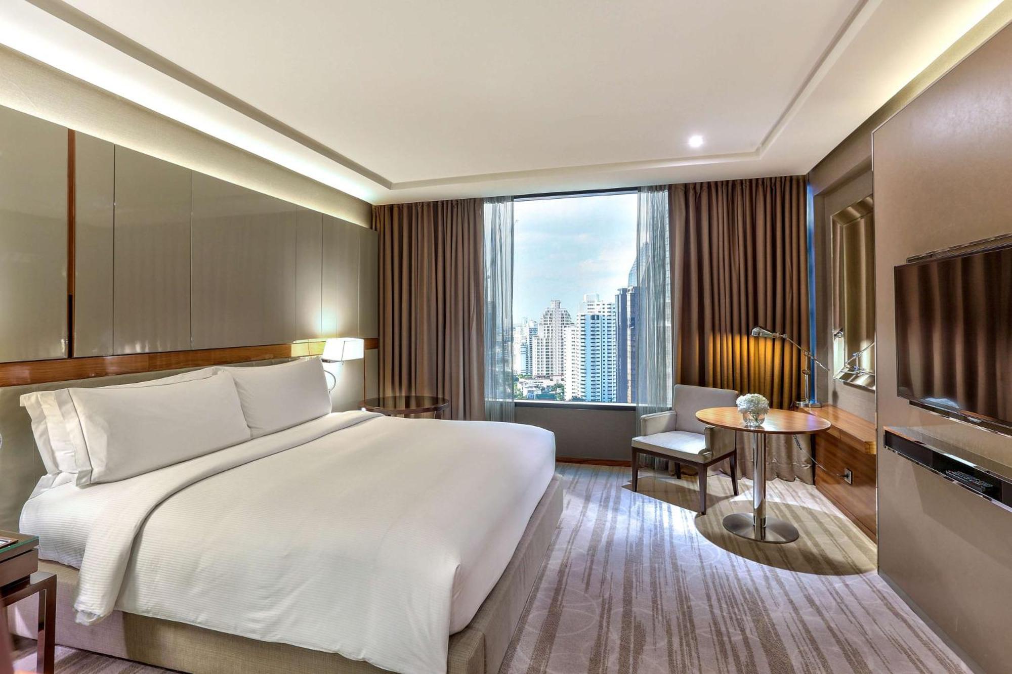 Executive King Suite