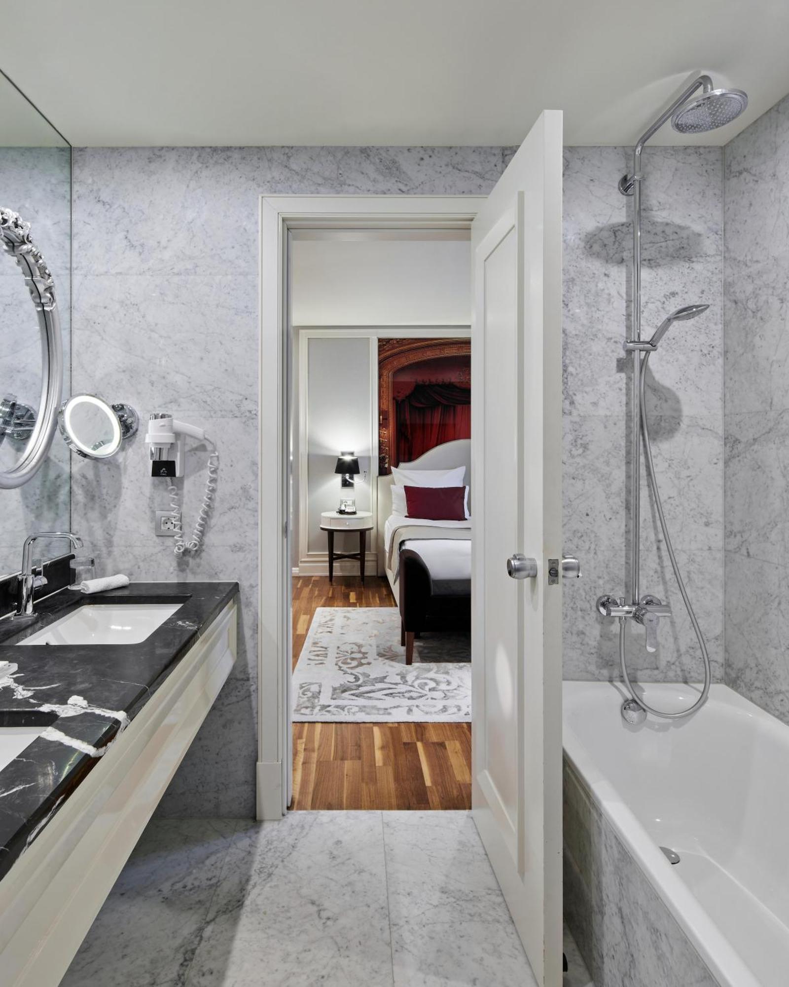 Sezen Aksu Suite
