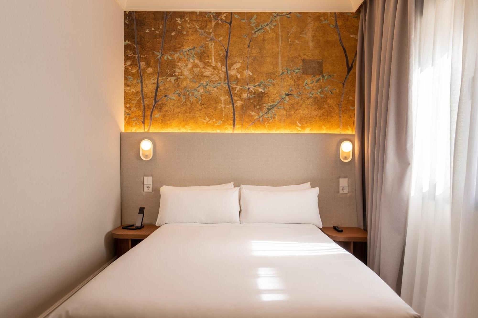 Small Double Room