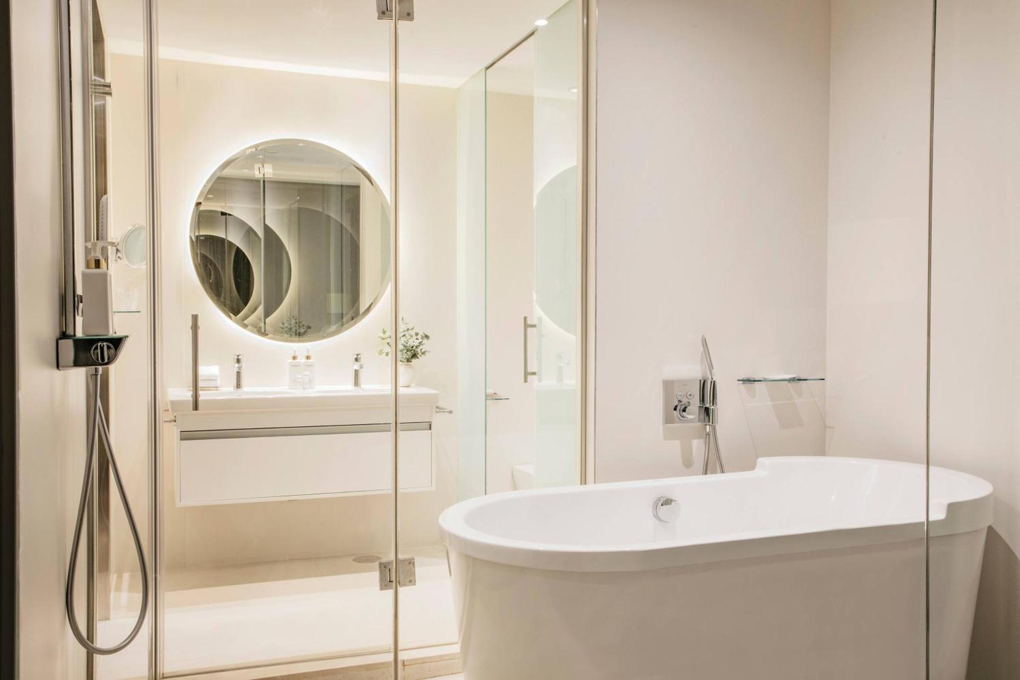 Two Bedroom Suite Red Level