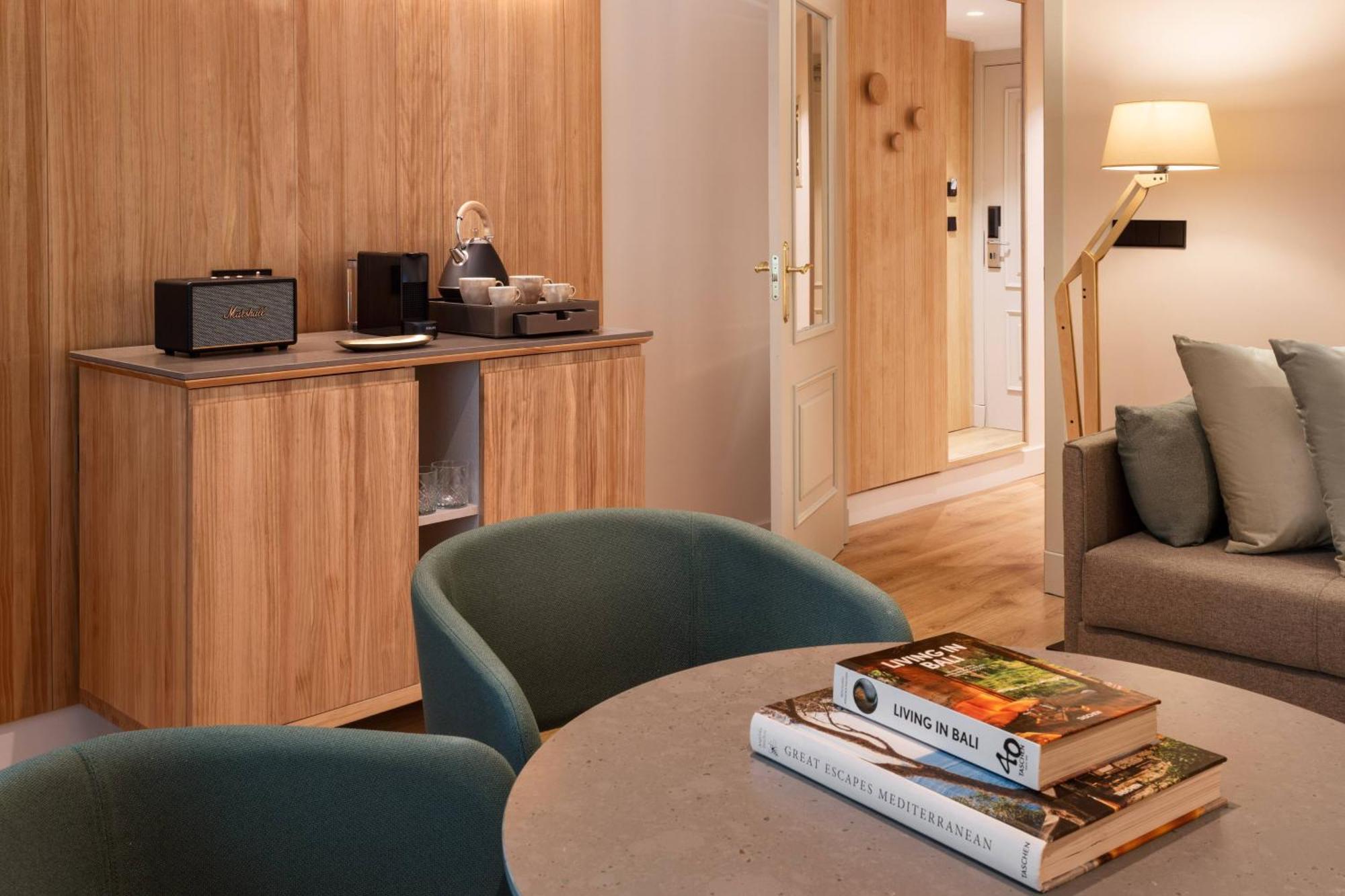 Junior Suite The Level